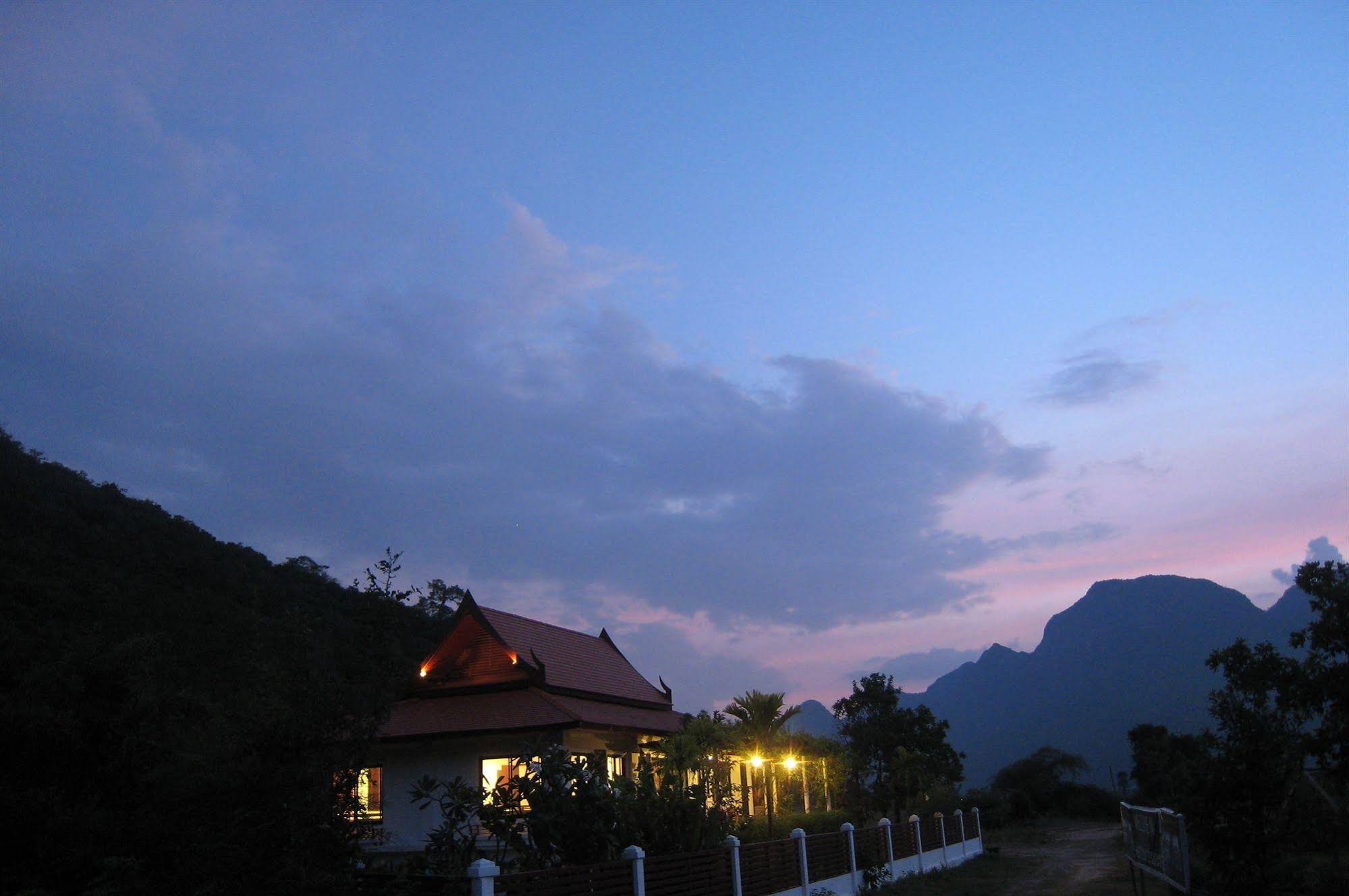 Mountain Breeze Villa