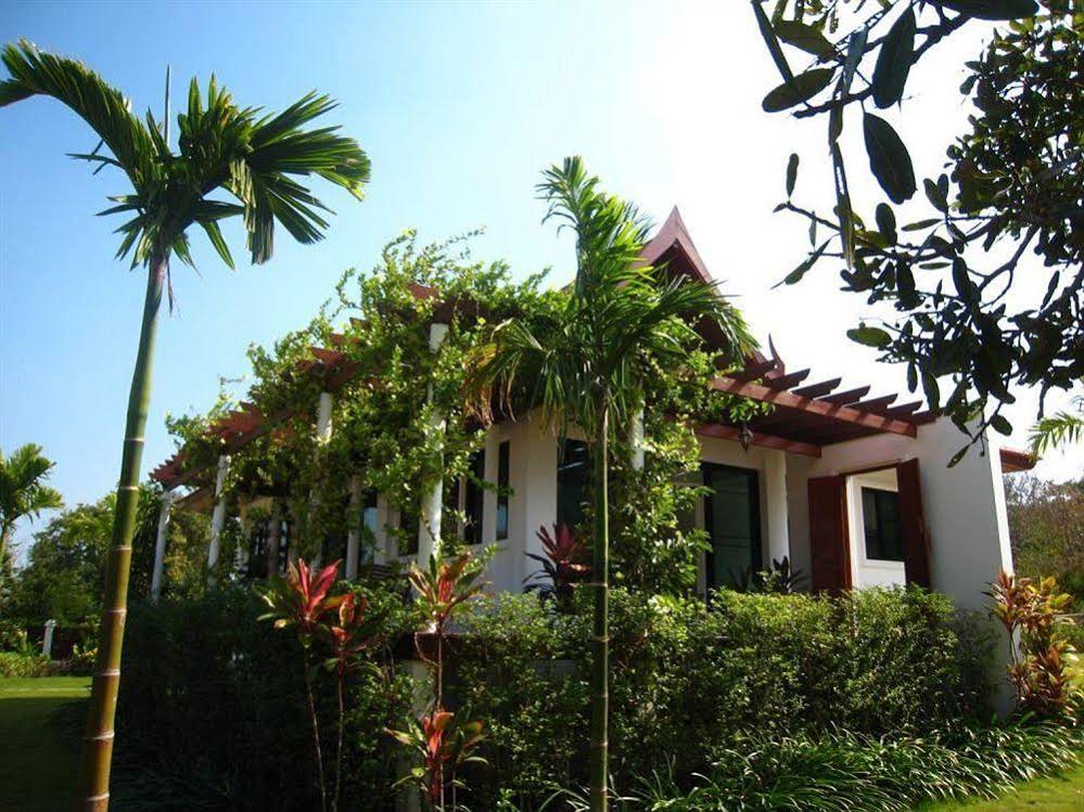 Mountain Breeze Villa