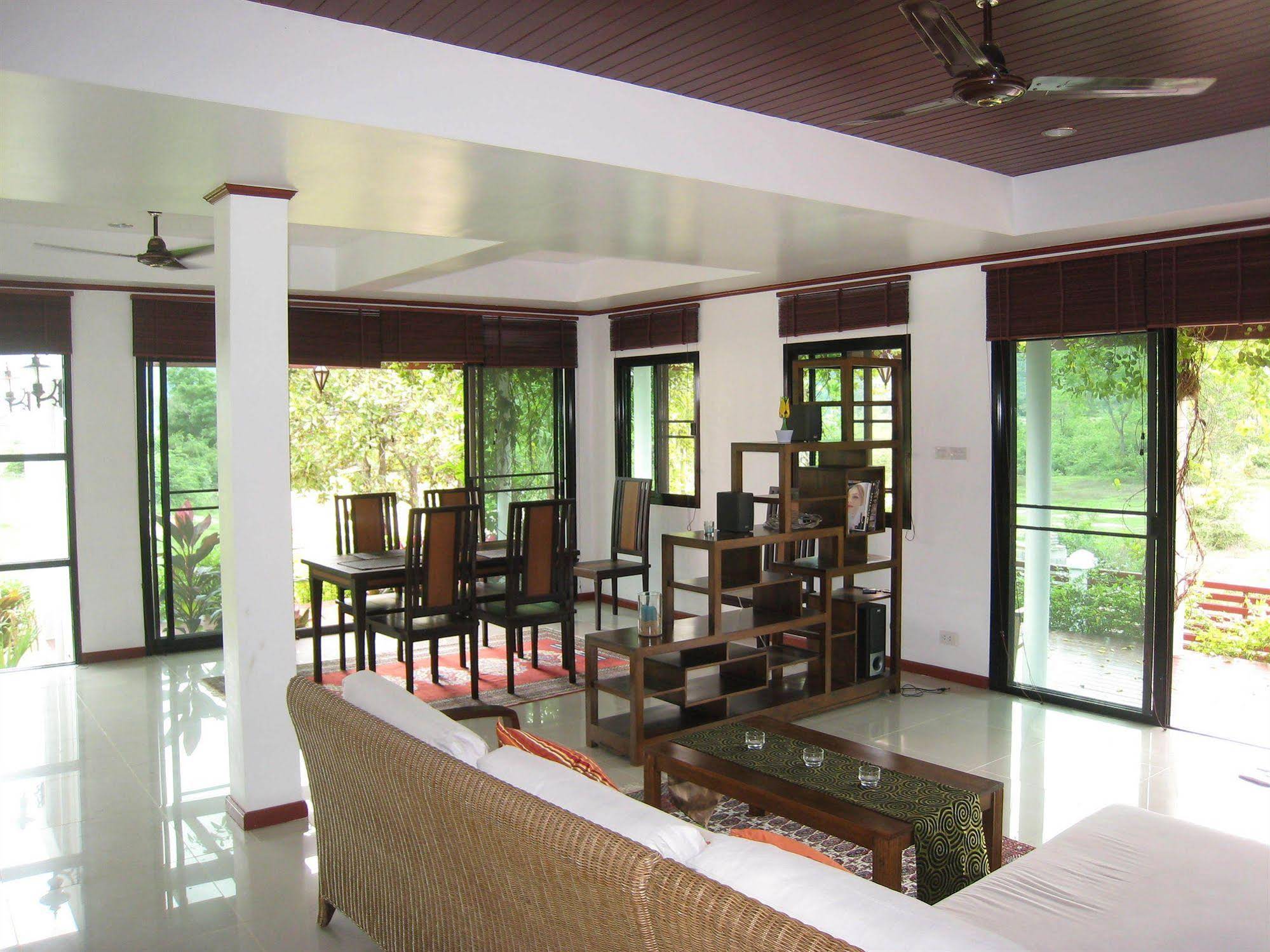 Mountain Breeze Villa