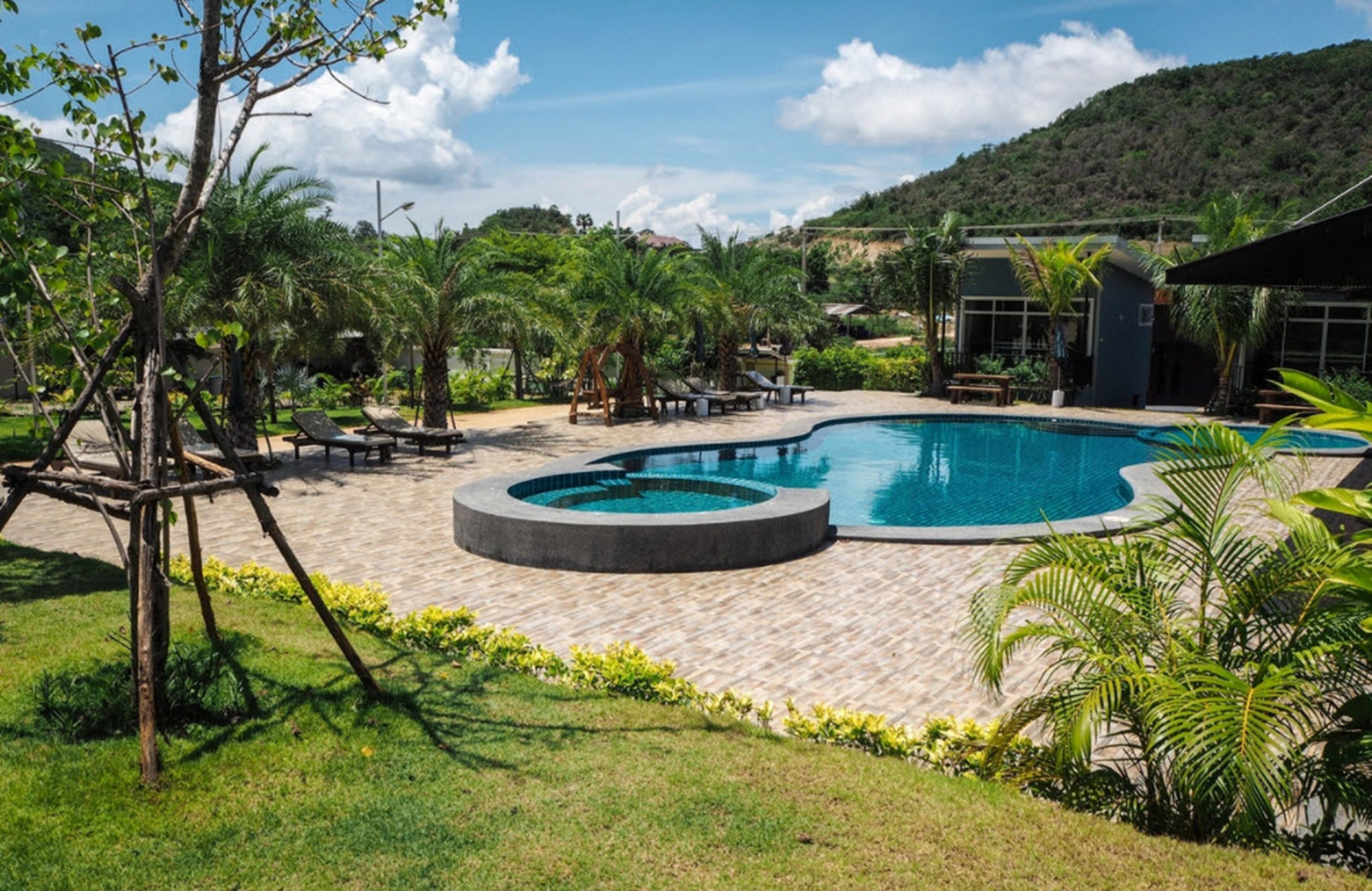 Mountain View Resort