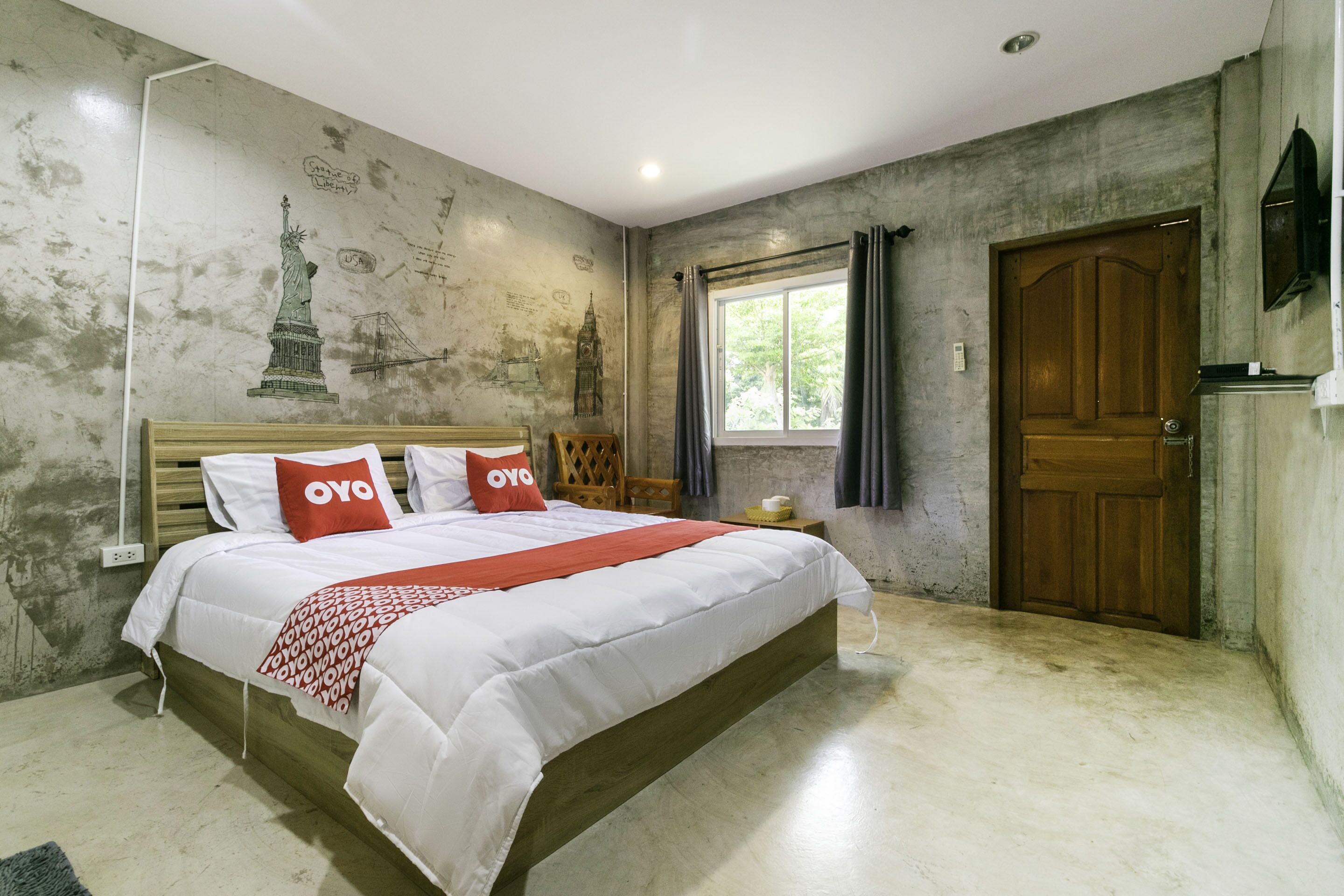 OYO 945 The Rome Resort