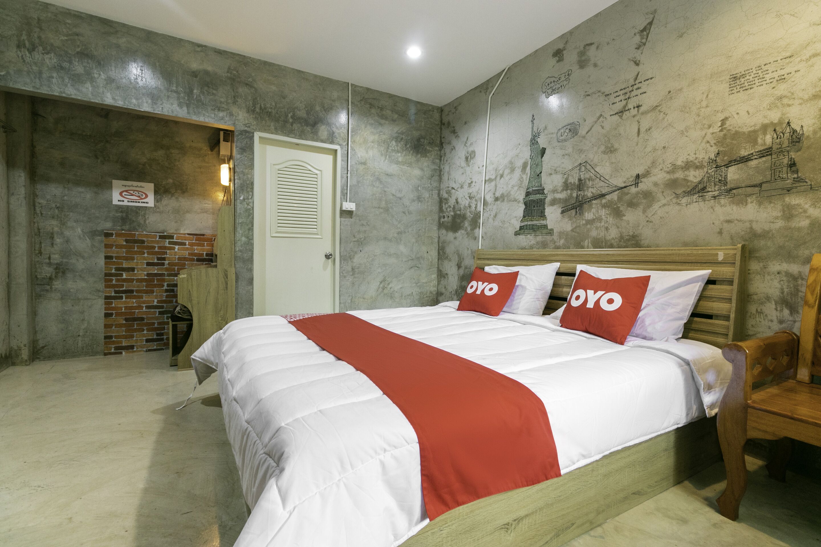OYO 945 The Rome Resort