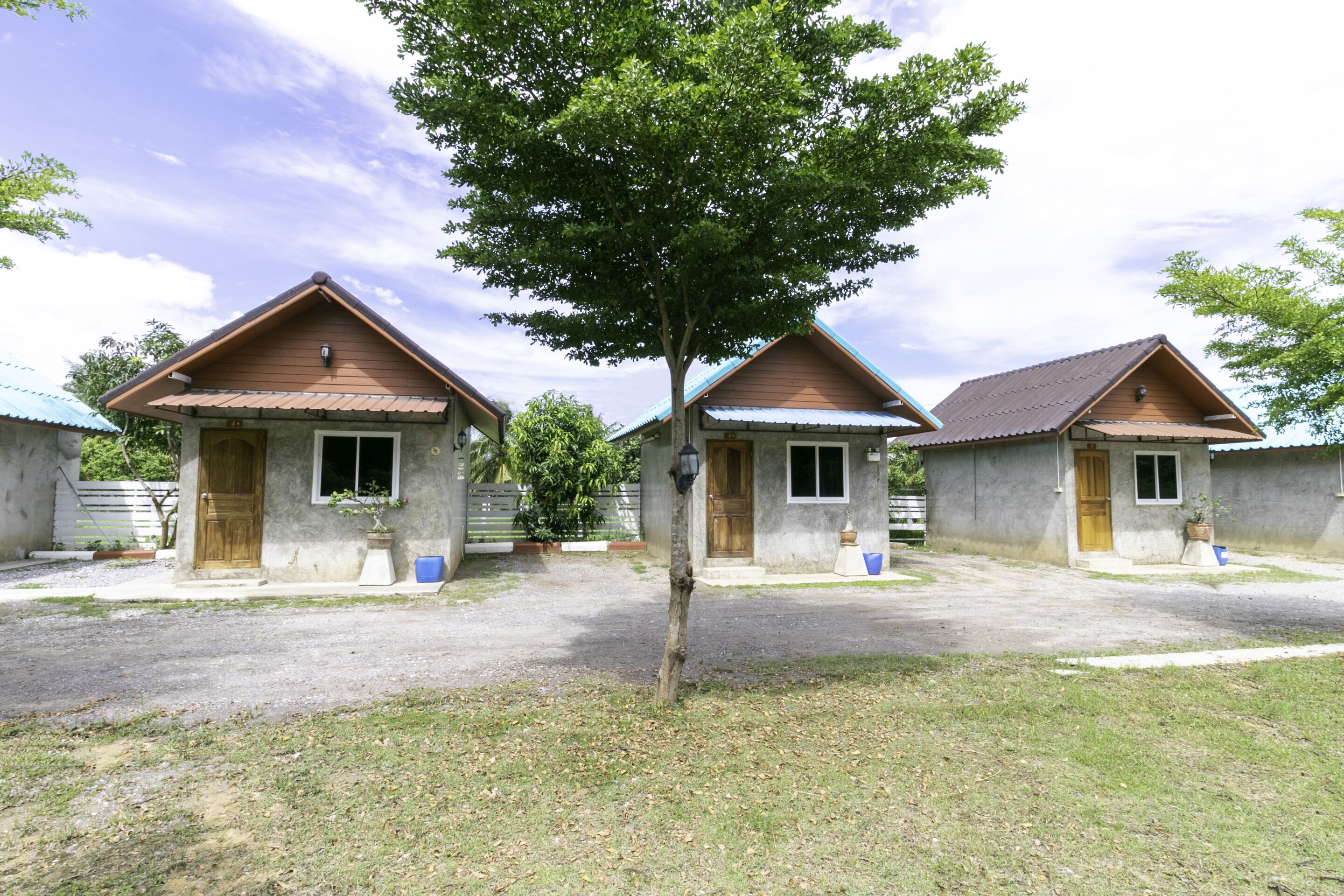 OYO 945 The Rome Resort