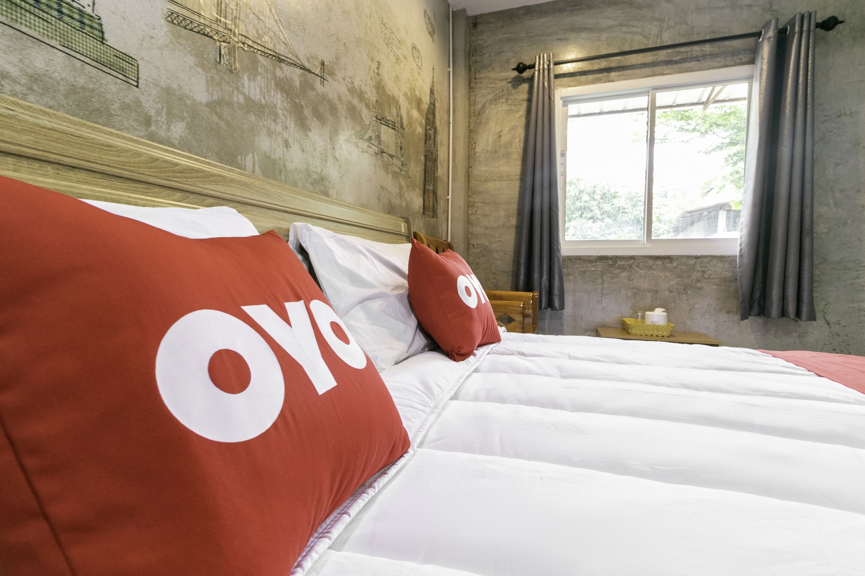 OYO 945 The Rome Resort