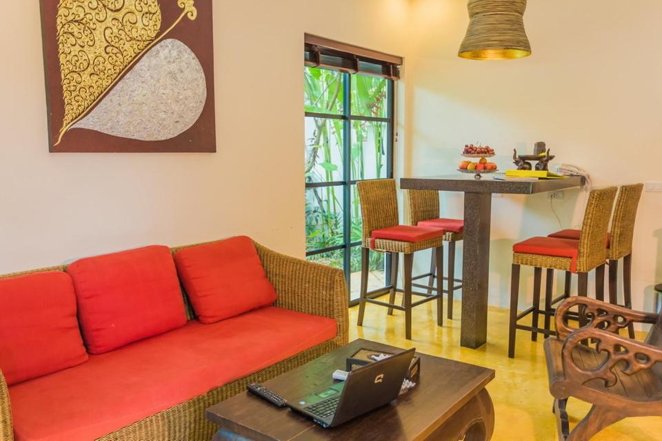 Paprai Villas And Suites