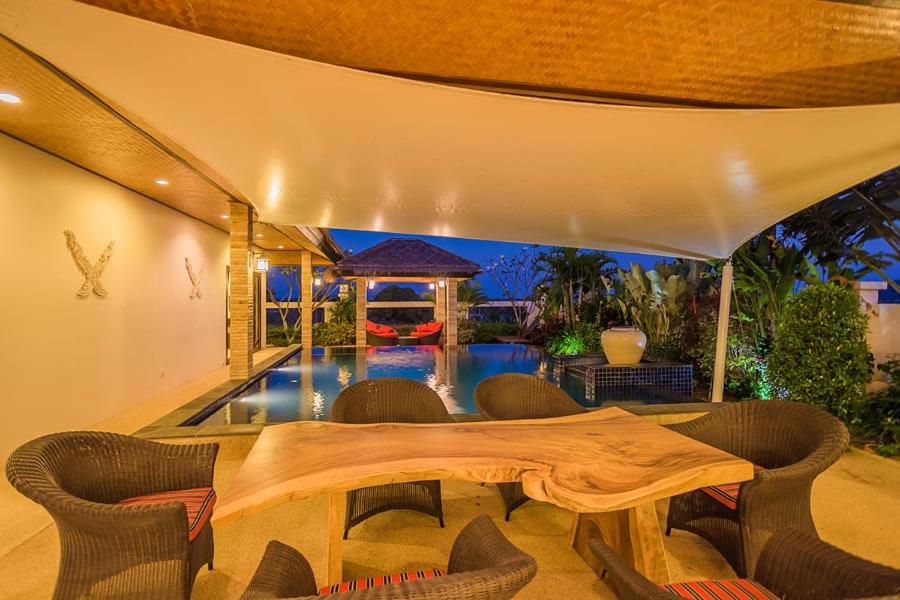 Paprai Villas And Suites