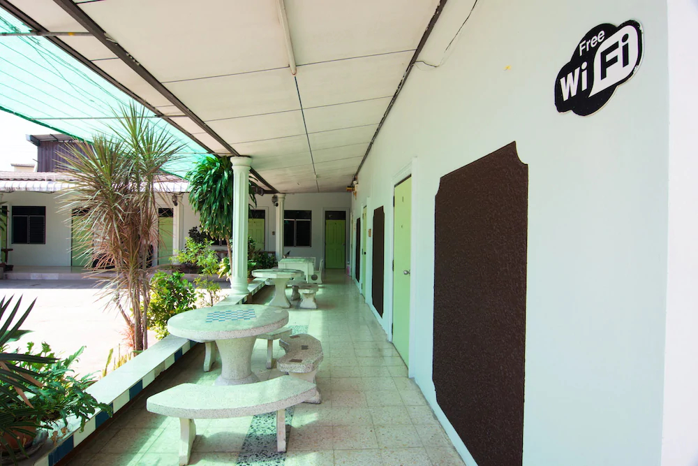 Pattaraporn Hotel by OYO Rooms