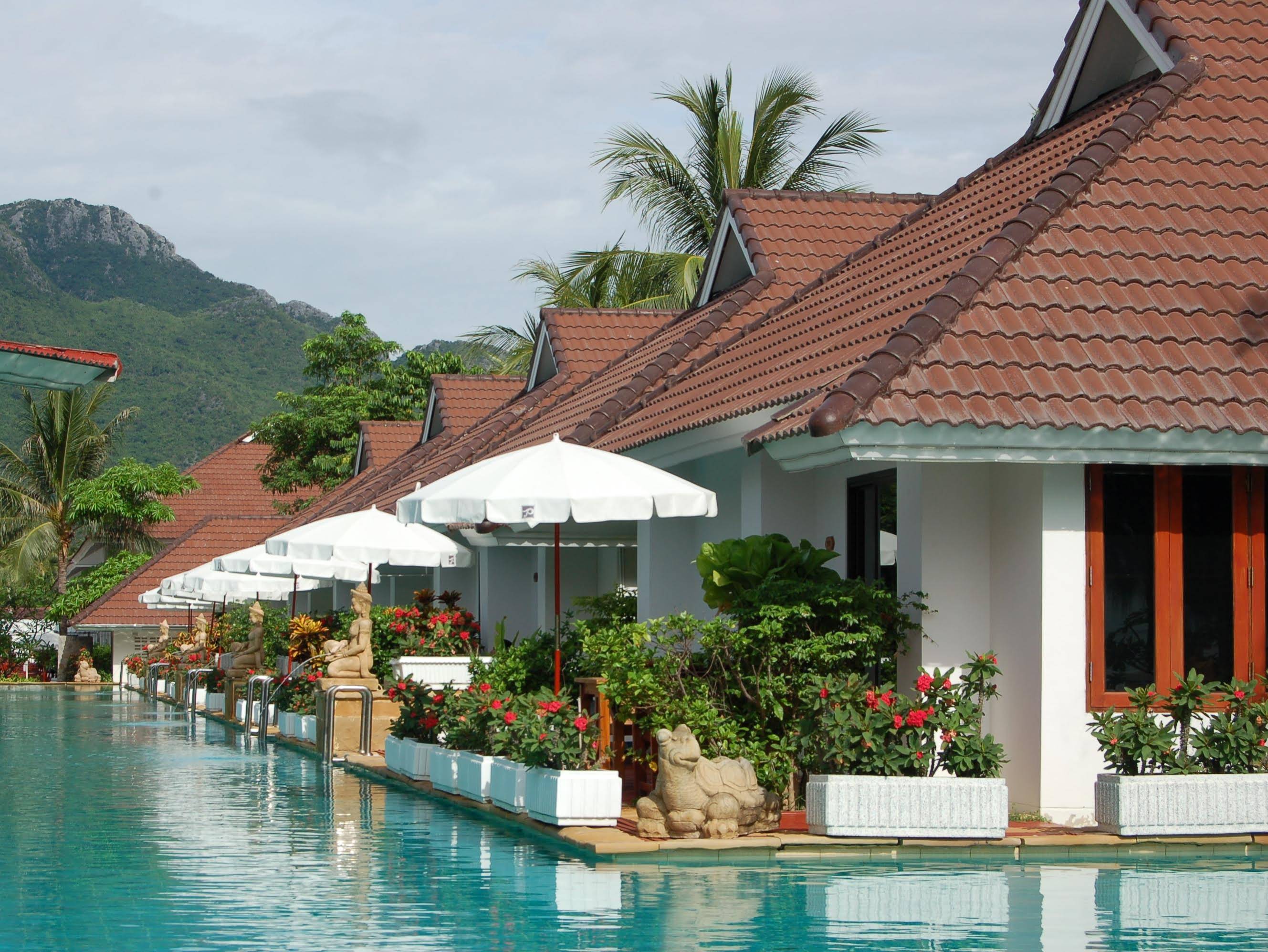 Privacy Beach Resort & Spa