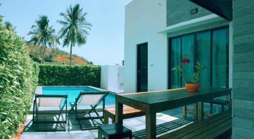 Relax Pool Villa