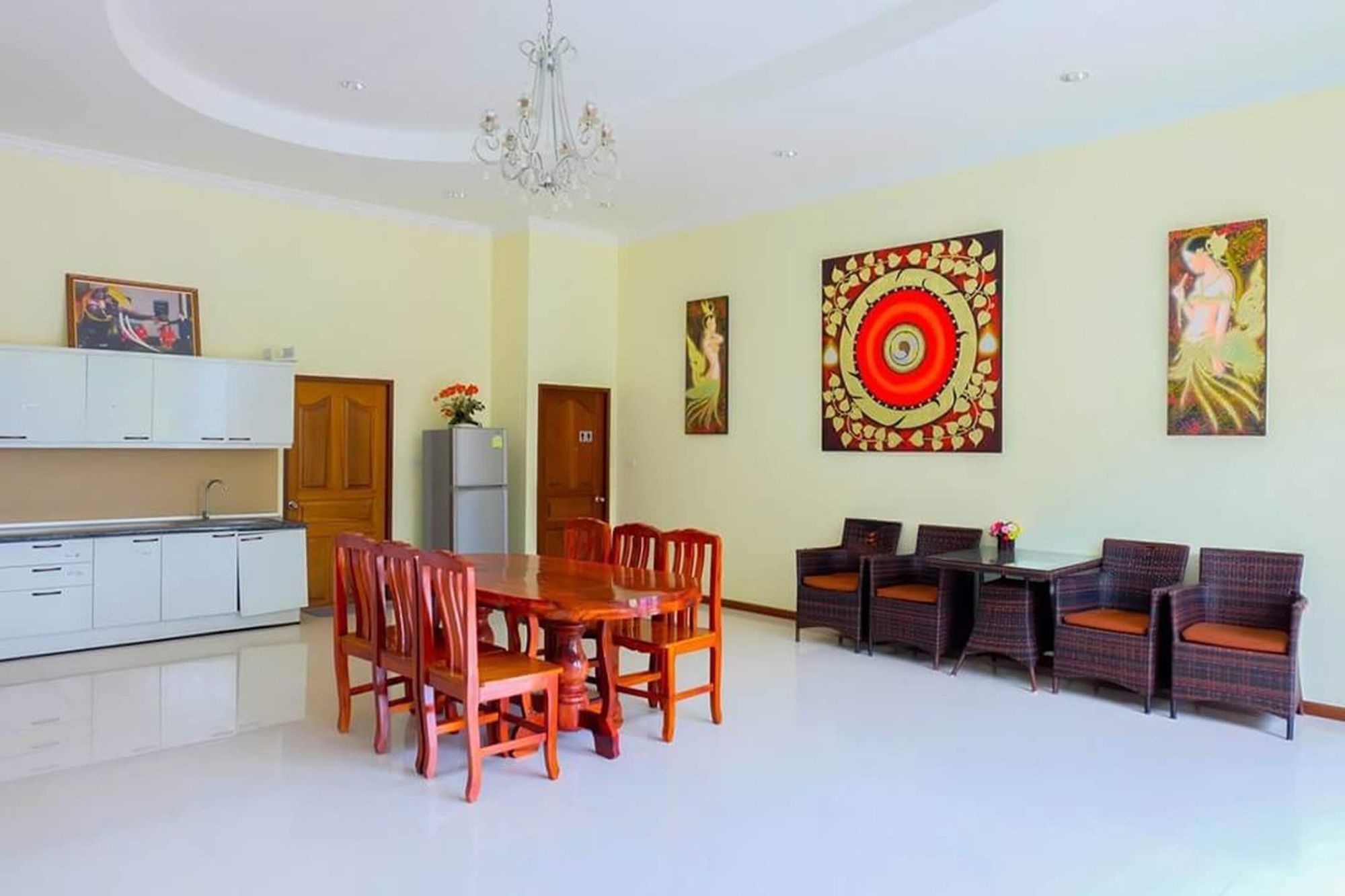 Tansita House