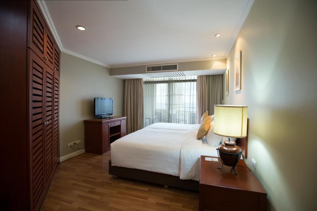 The Imperial Hua Hin Beach Resort