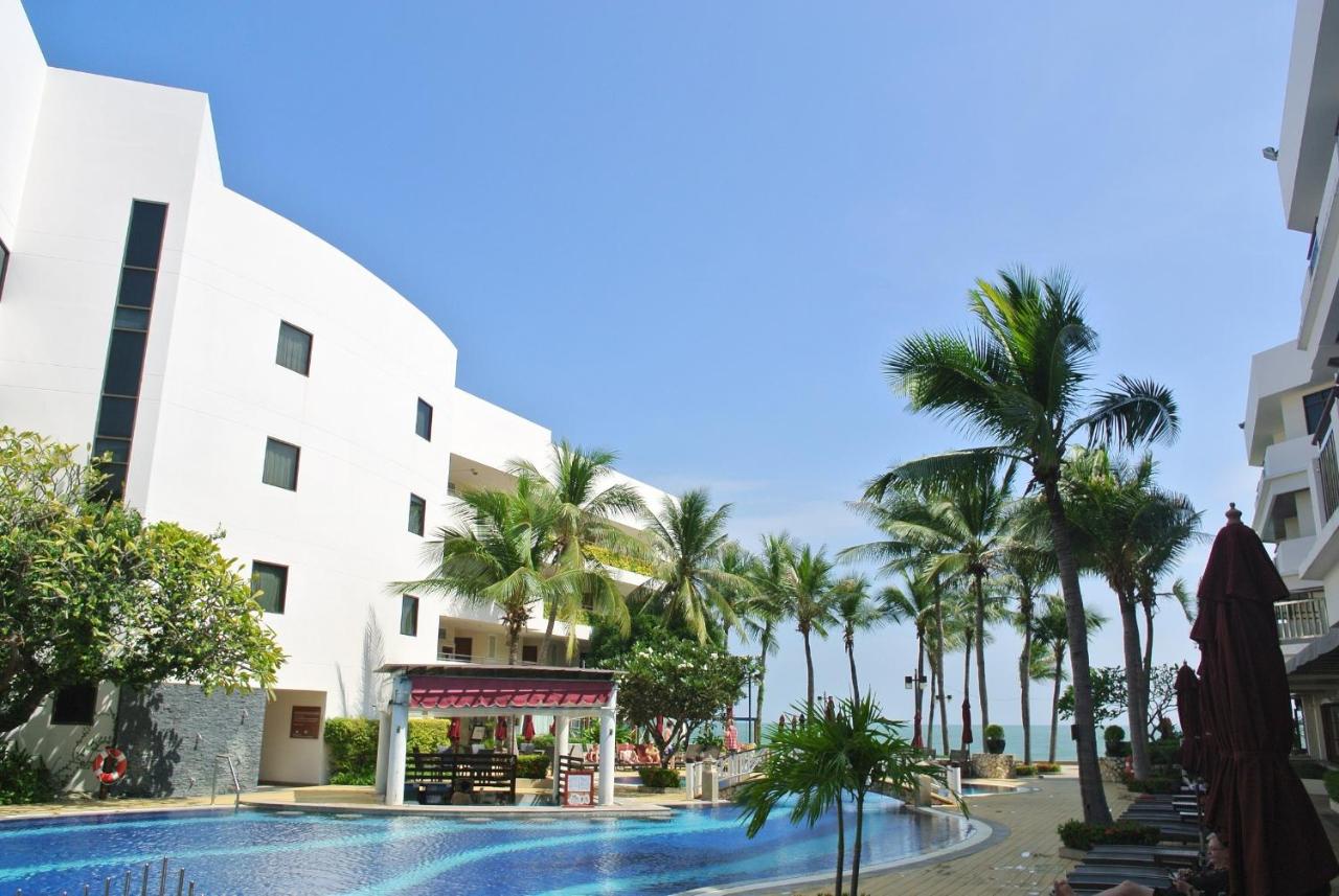 The Imperial Hua Hin Beach Resort