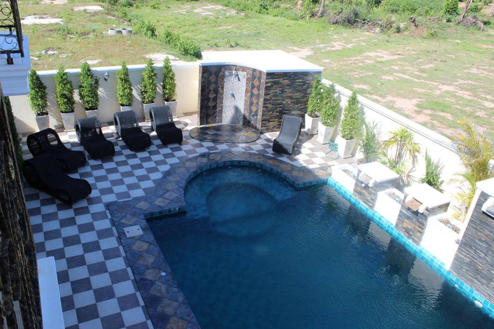 The Mansion