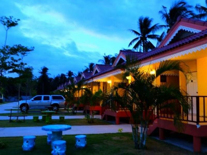 Dinsor Resort