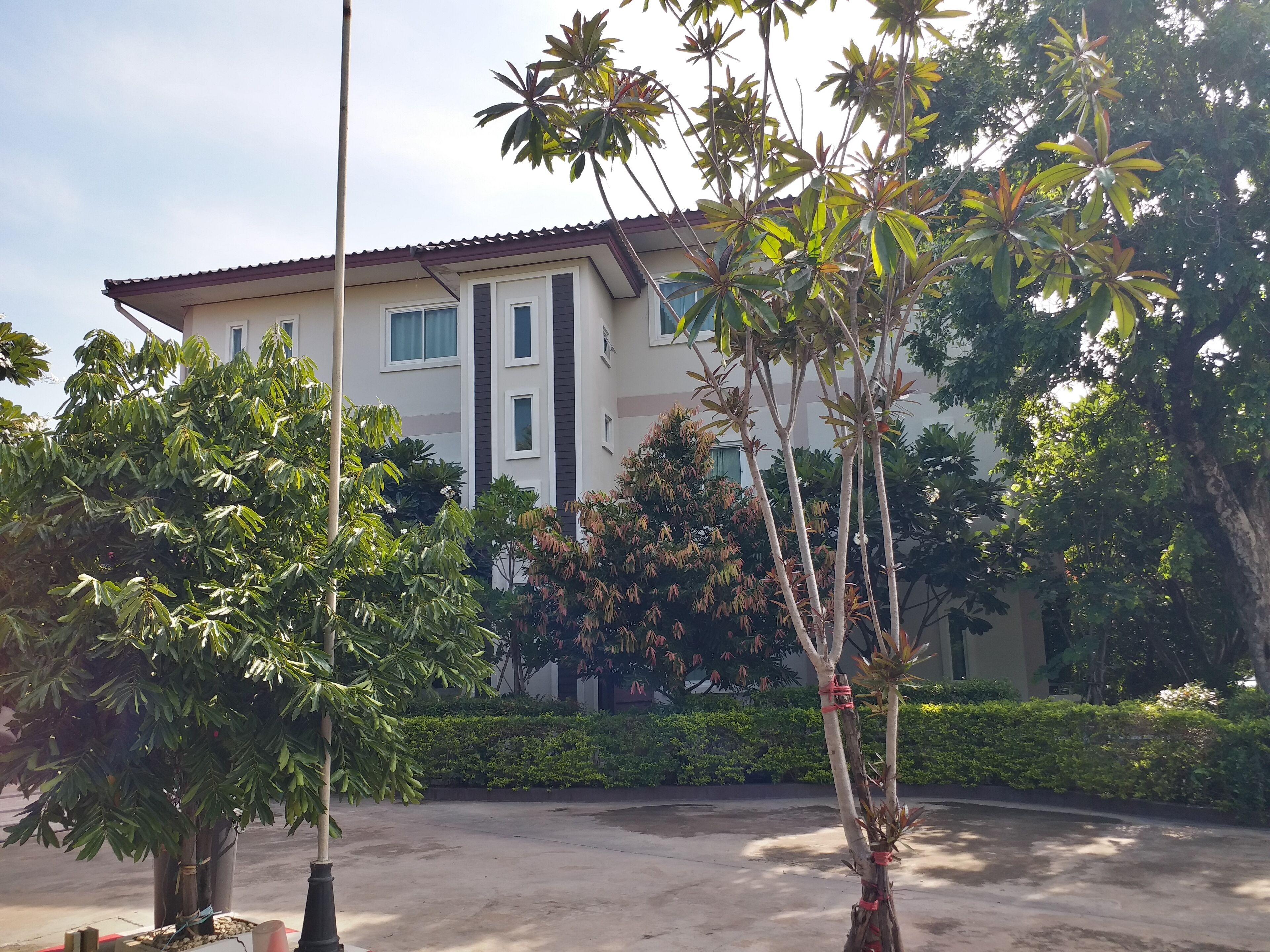 The Aree Grand Apartment