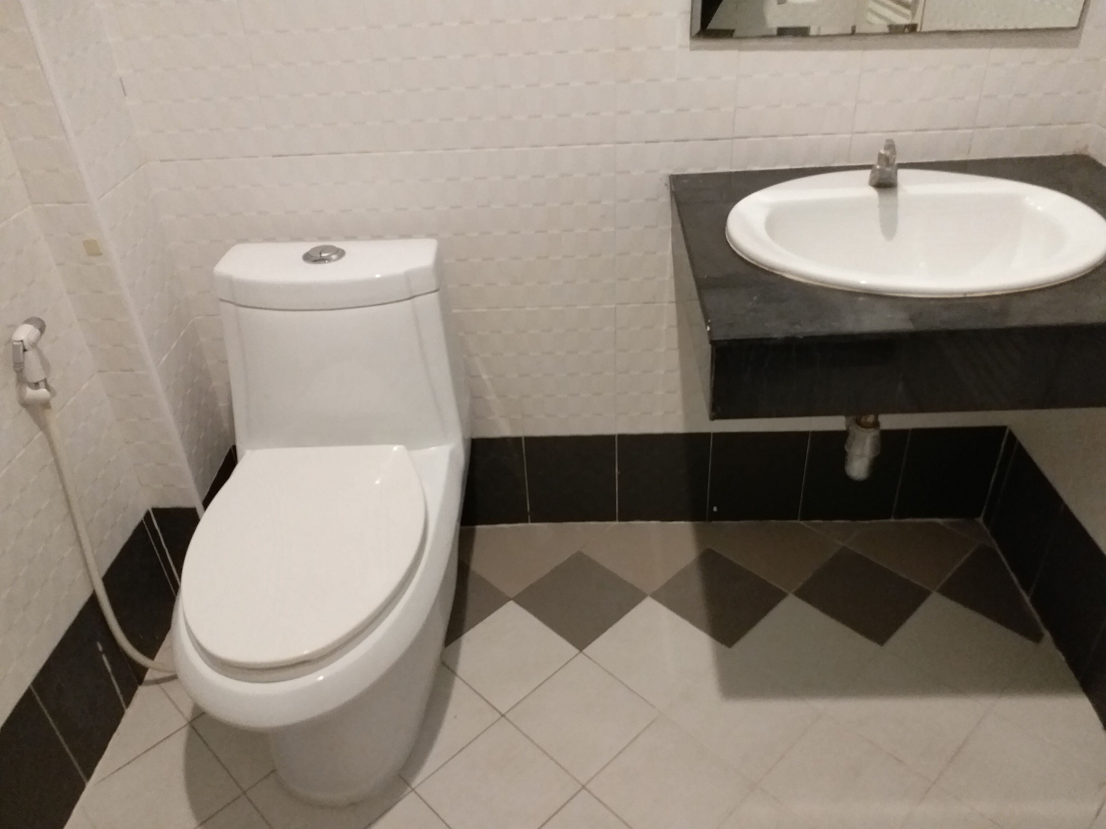 The Aree Grand Apartment