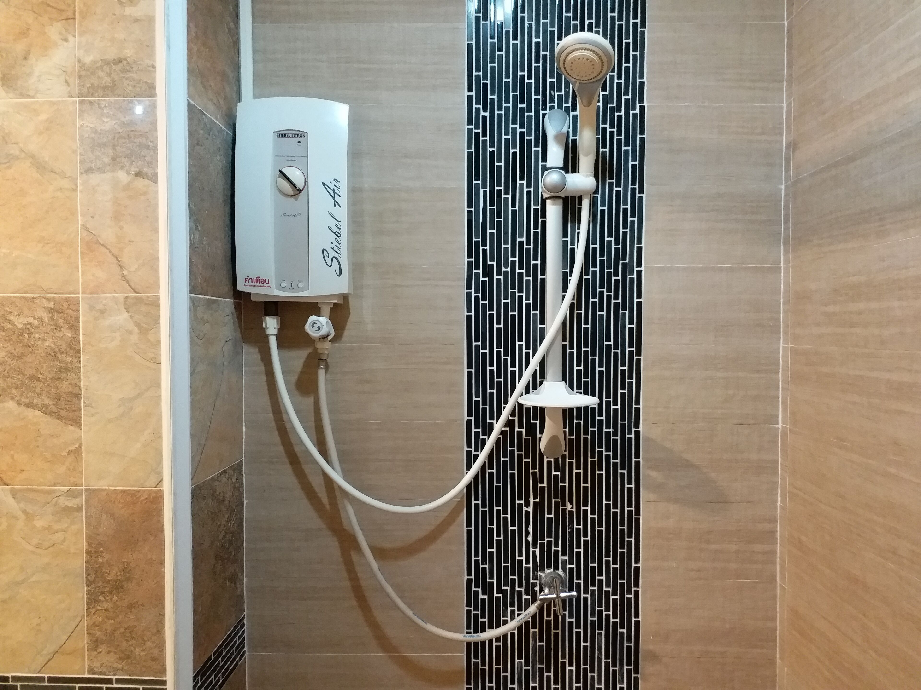 The Aree Grand Apartment