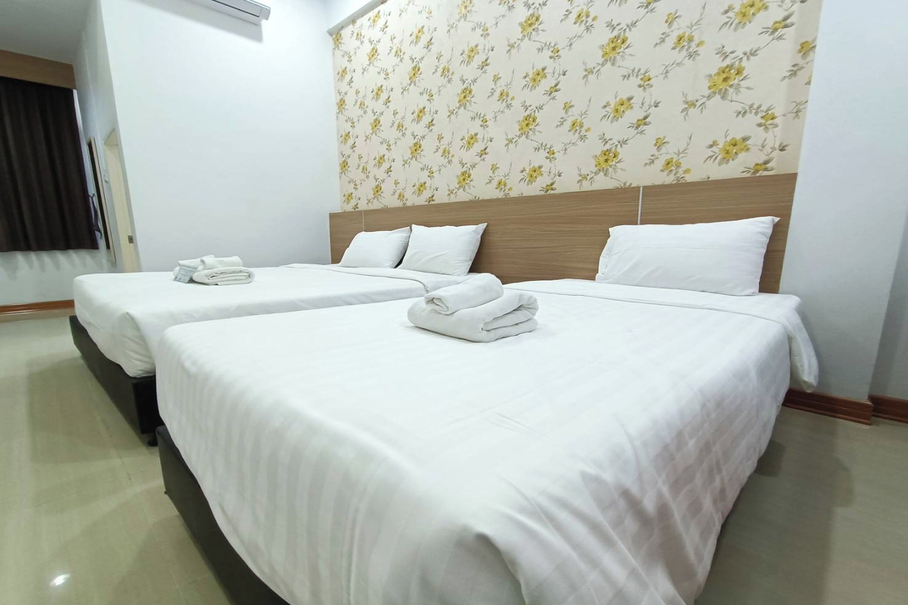 Top Inn Hotel