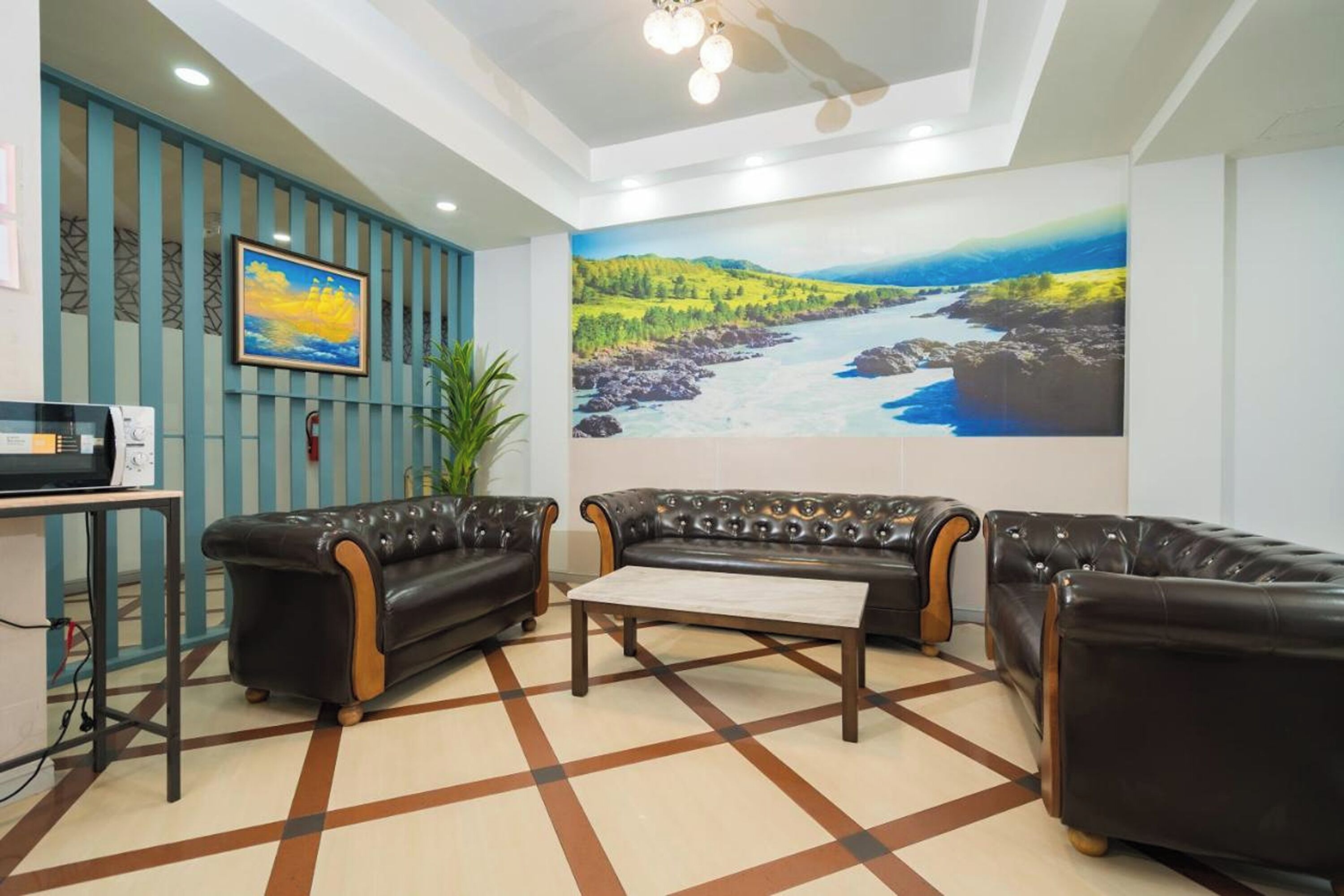 Top Inn Hotel