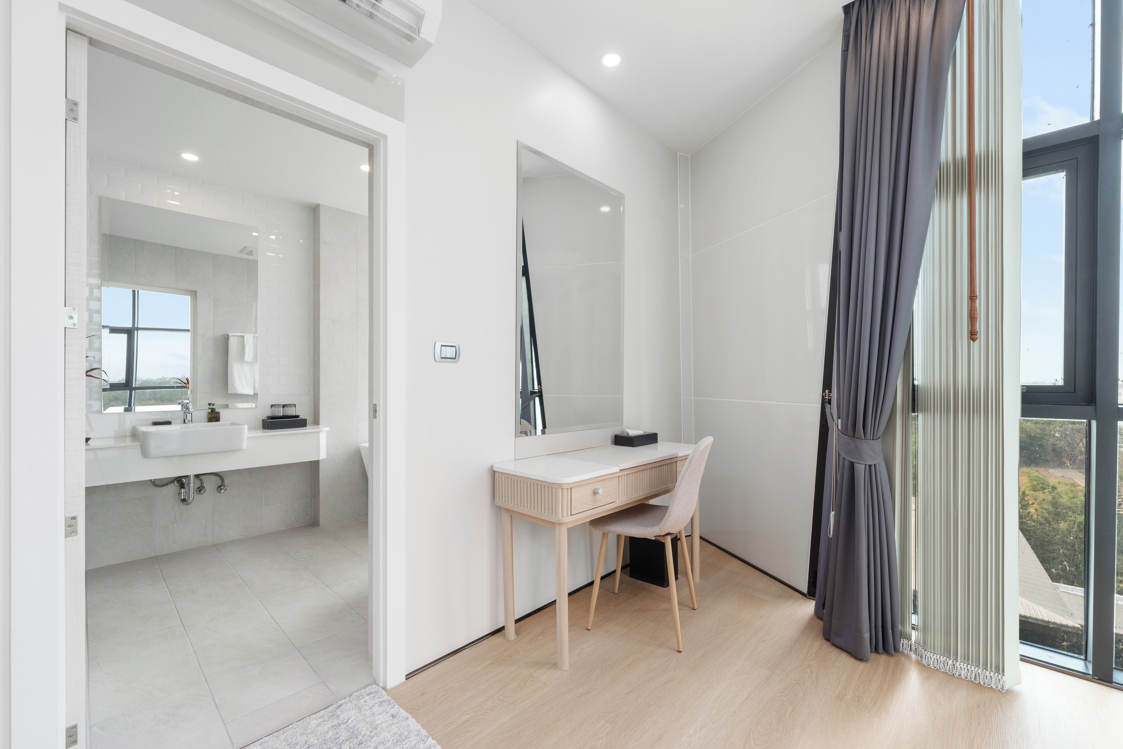 Naka-Raj Escape Hotel