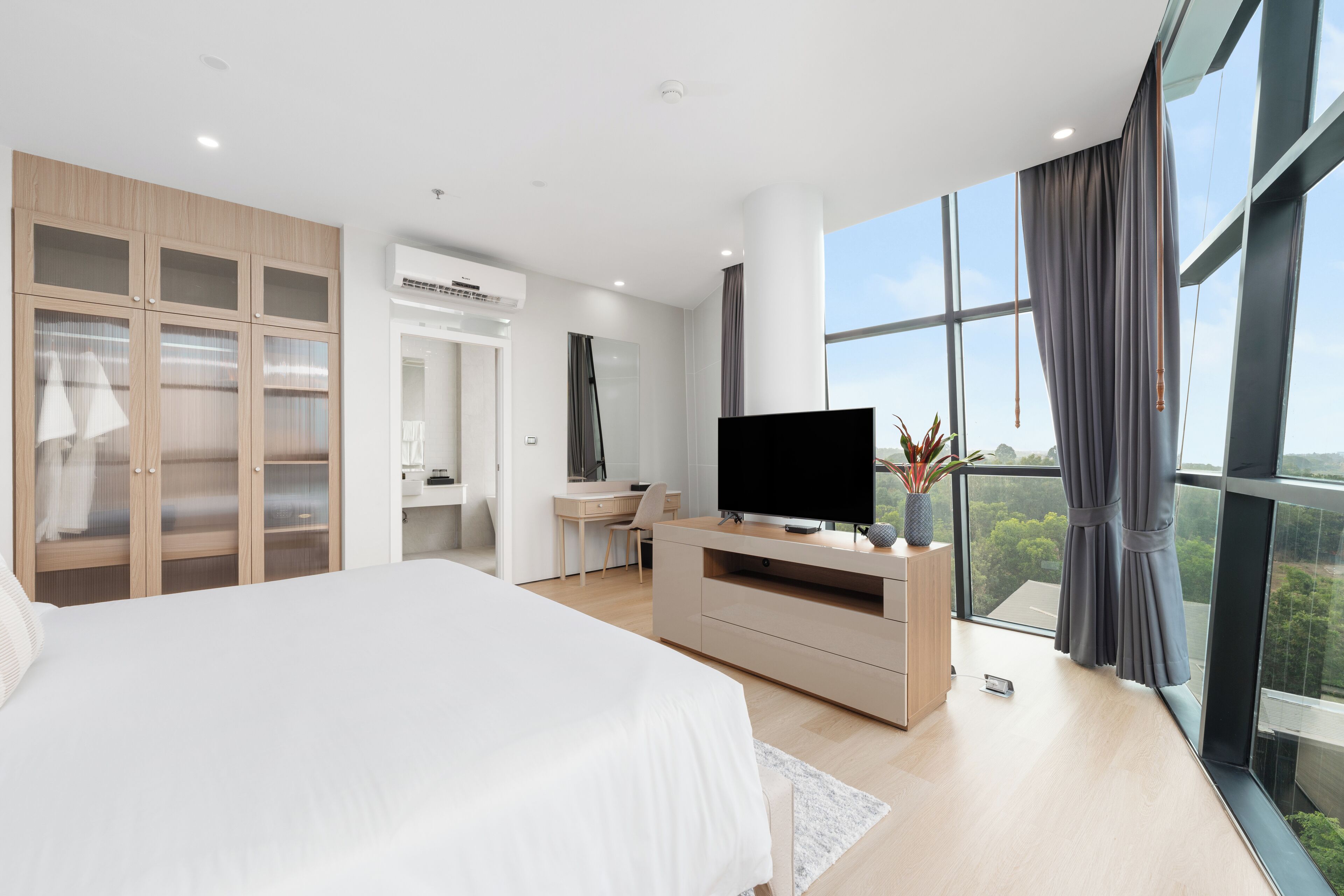 Naka-Raj Escape Hotel