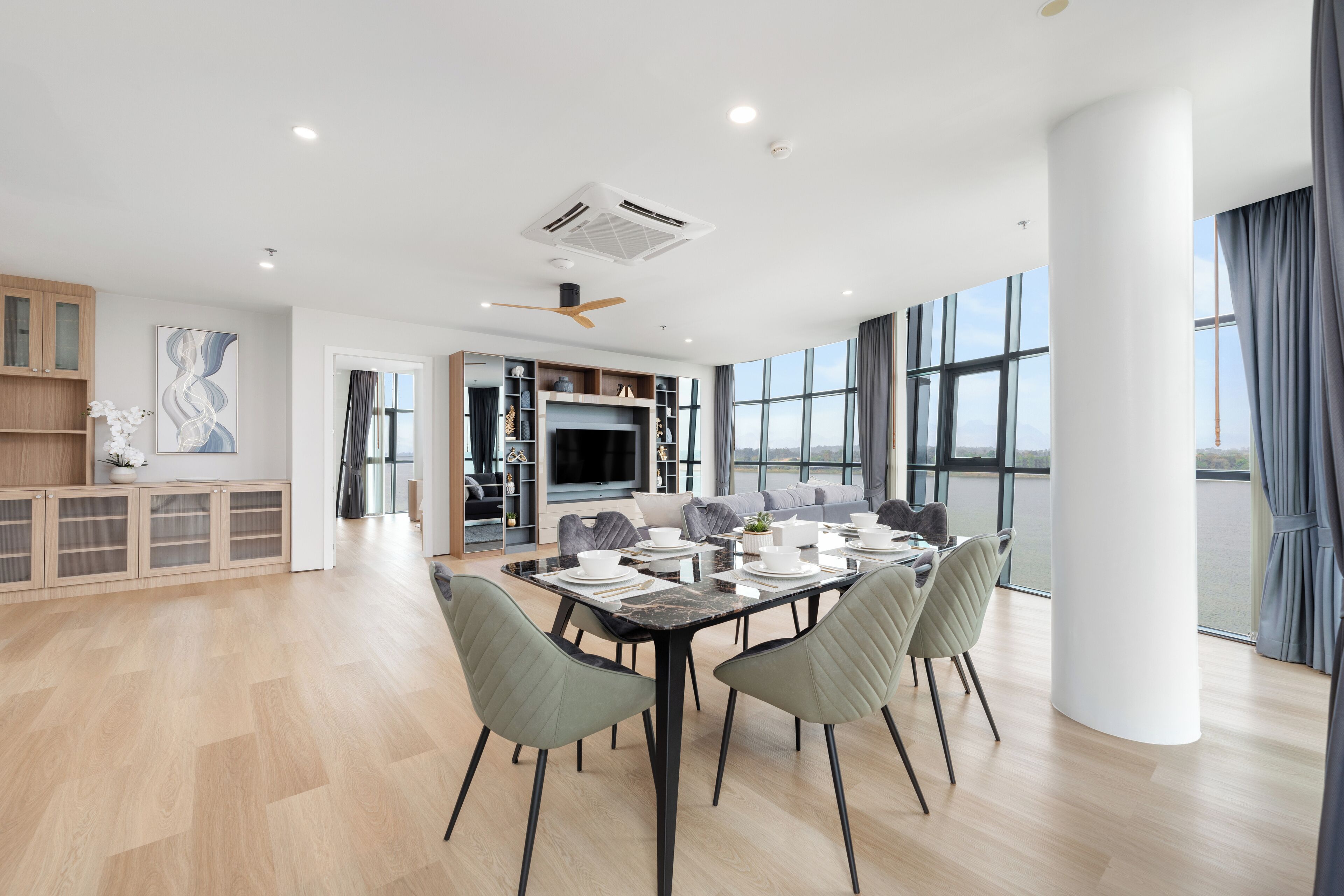 Naka-Raj Escape Hotel