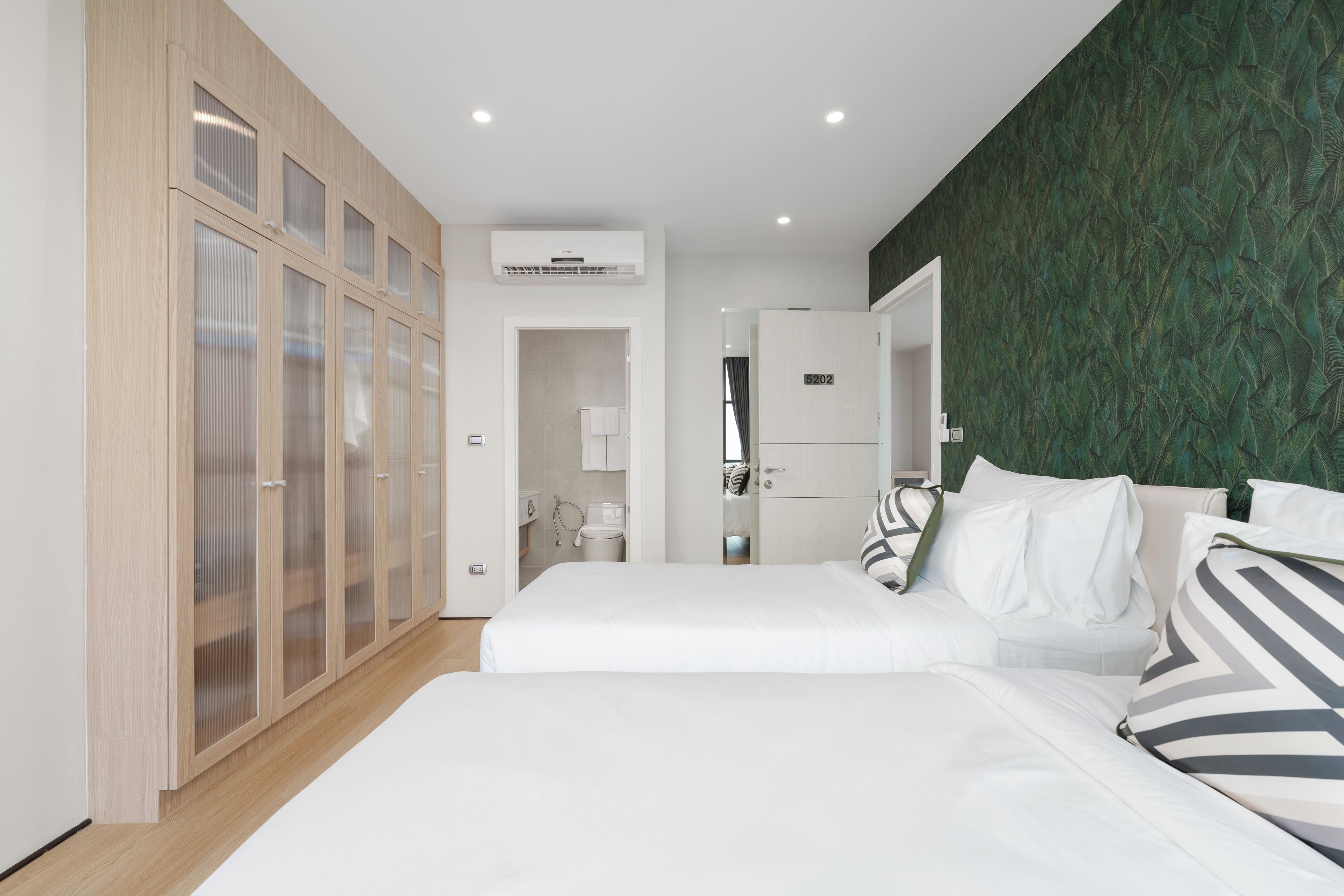 Naka-Raj Escape Hotel