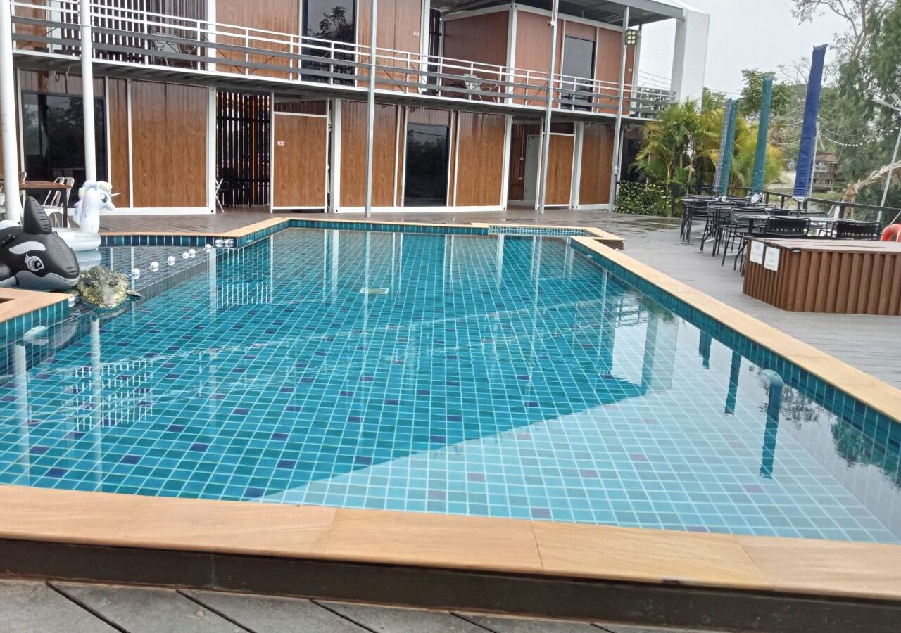 Hi Creek Resort