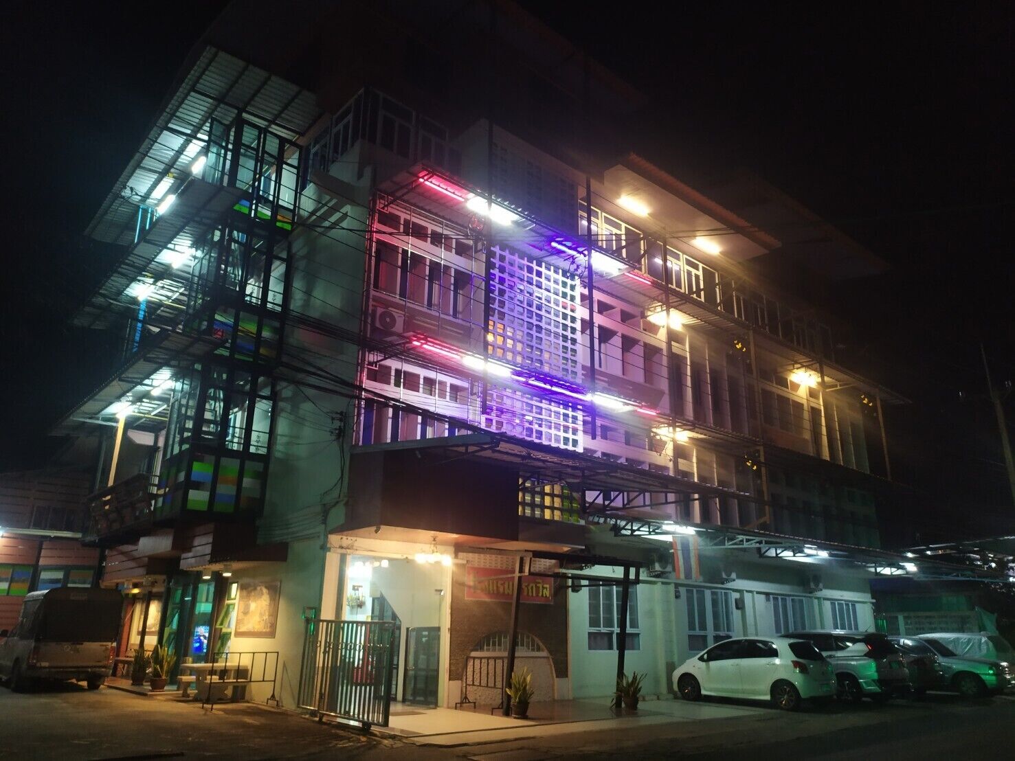 Pontawin Budget Hotel
