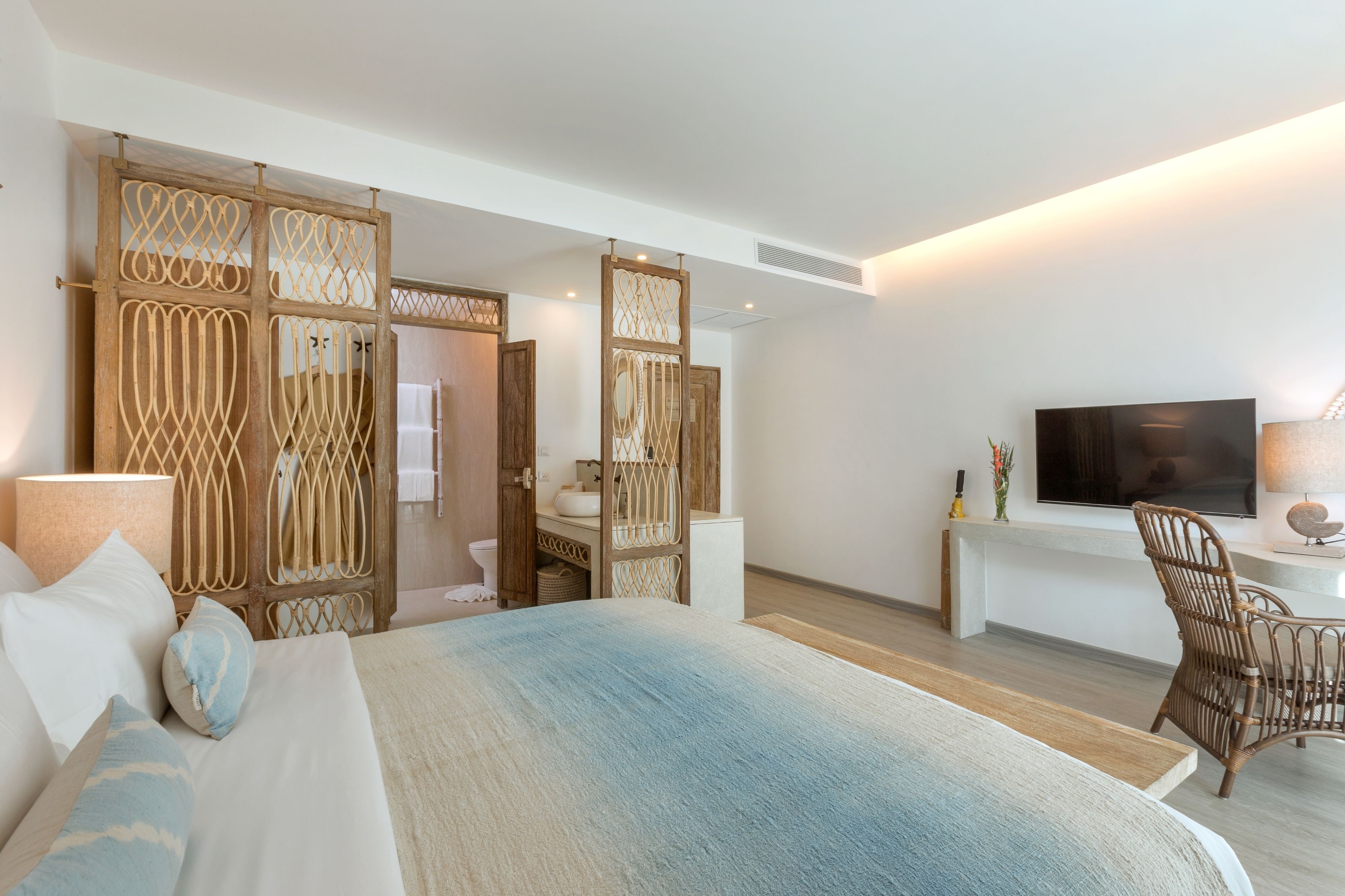 Eden Beach Resort & Spa, a Lopesan Collection Hotel
