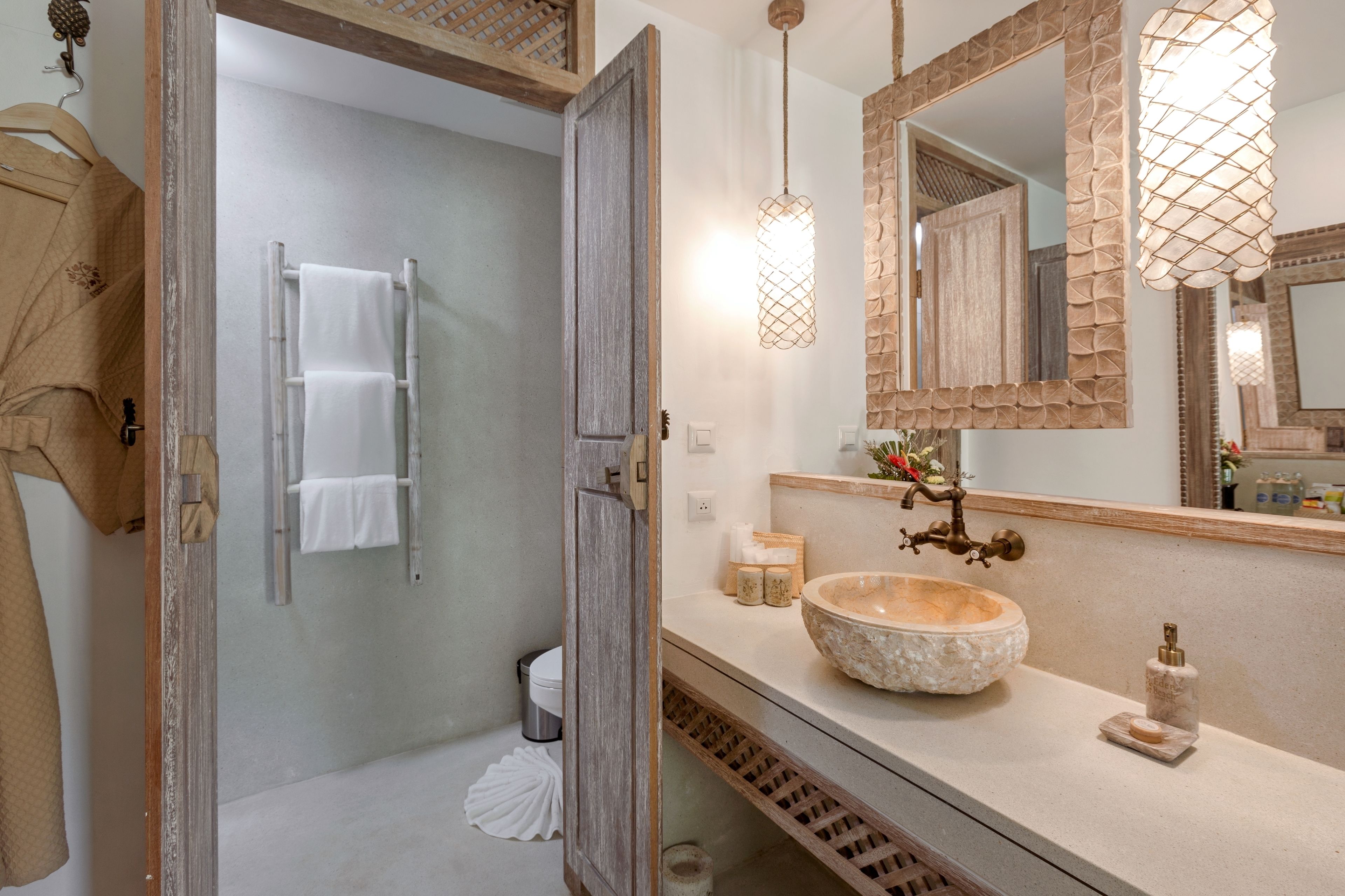 Eden Beach Resort & Spa, a Lopesan Collection Hotel