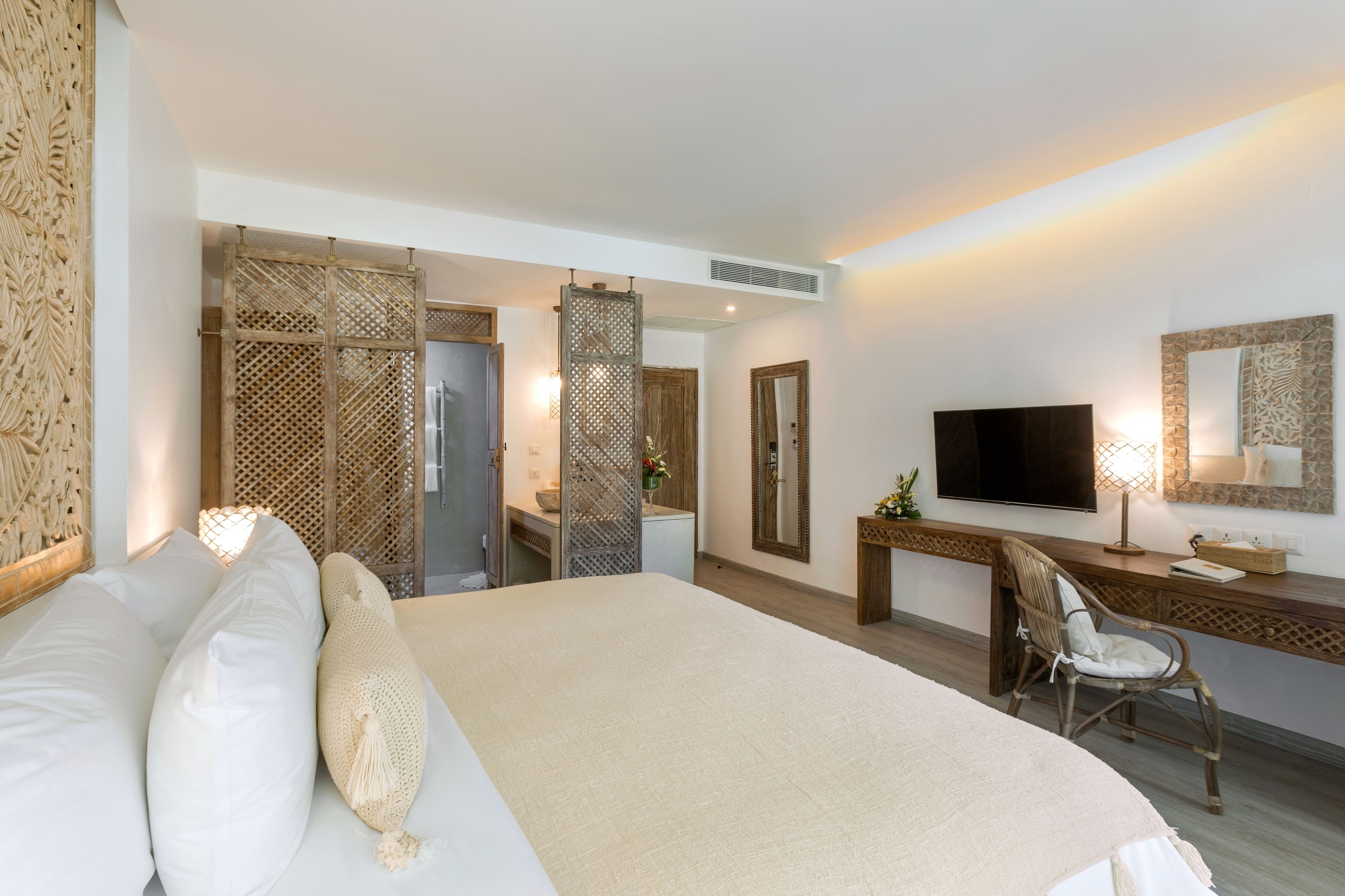 Eden Beach Resort & Spa, a Lopesan Collection Hotel