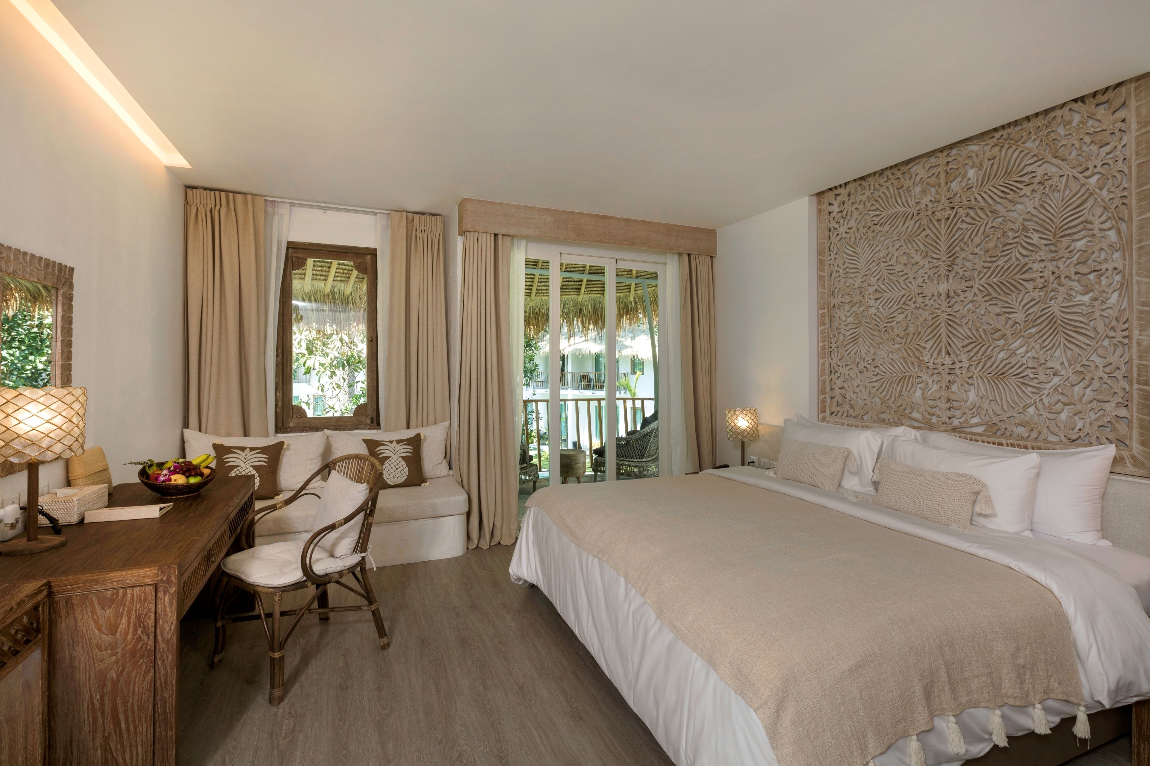 Eden Beach Resort & Spa, a Lopesan Collection Hotel