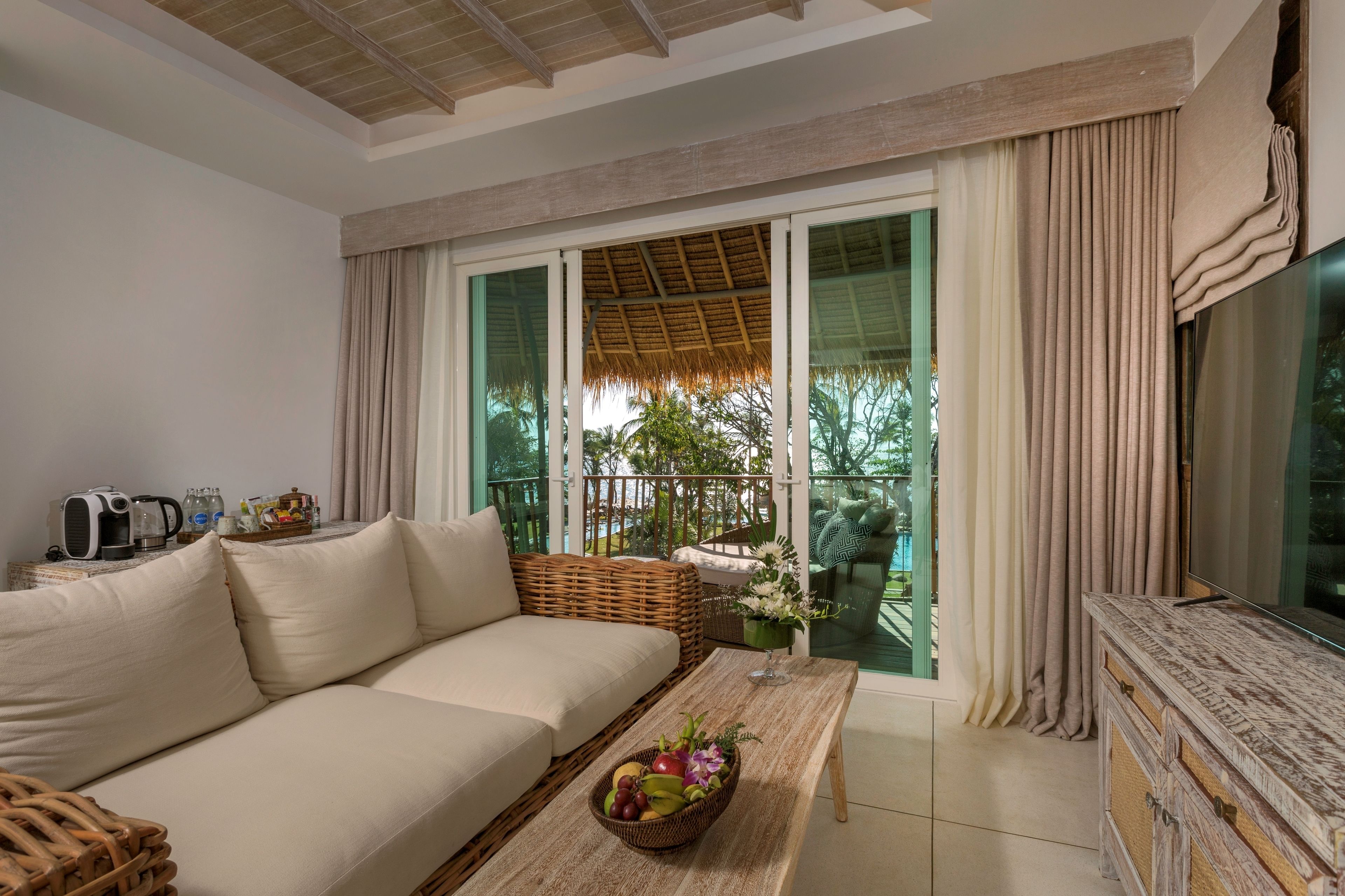 Eden Beach Resort & Spa, a Lopesan Collection Hotel