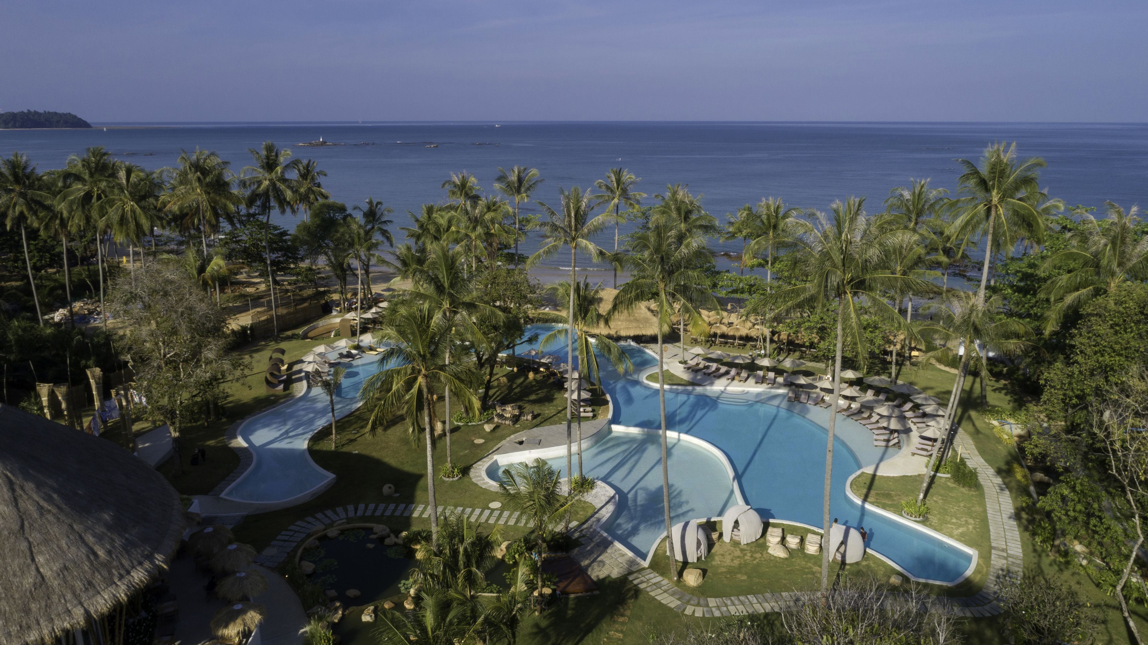 Eden Beach Resort & Spa, a Lopesan Collection Hotel