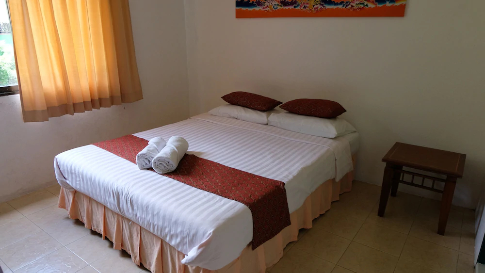 Khaolak Seafan Bed and Breakfast