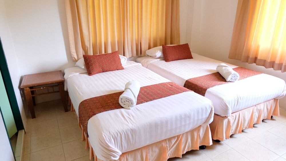 Khaolak Seafan Bed and Breakfast