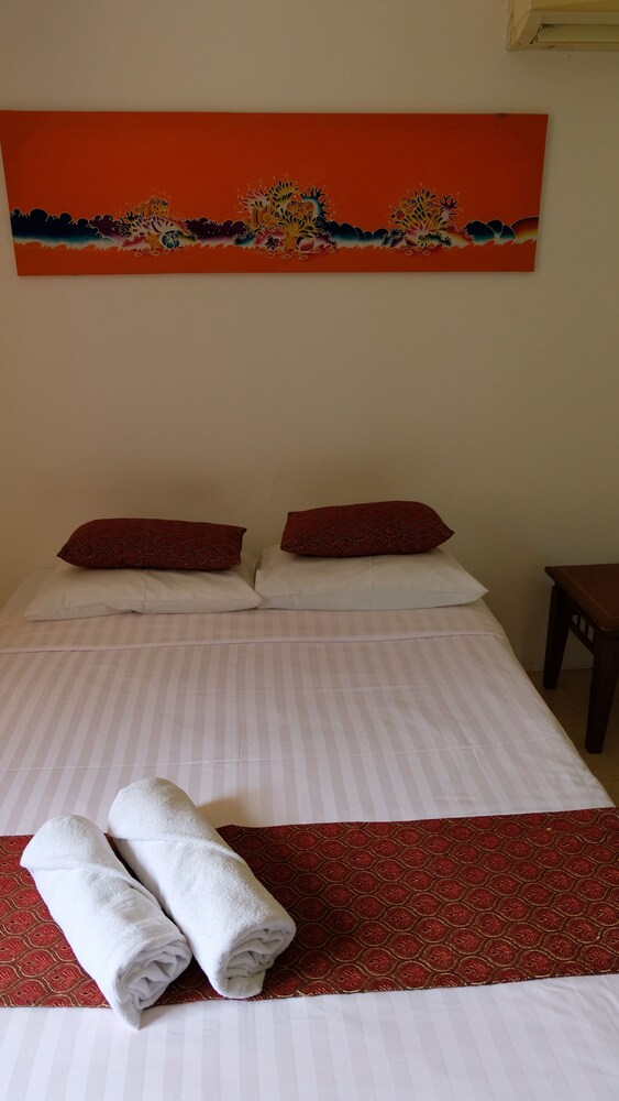 Khaolak Seafan Bed and Breakfast