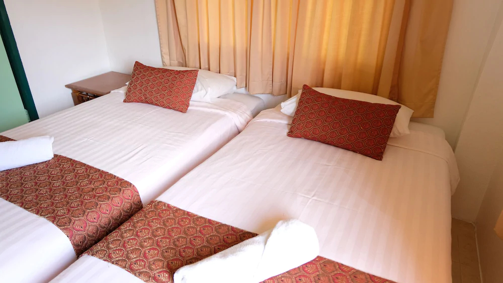 Khaolak Seafan Bed and Breakfast