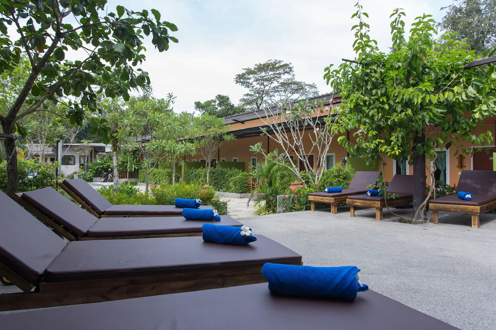 Khaolak Suthawan Resort