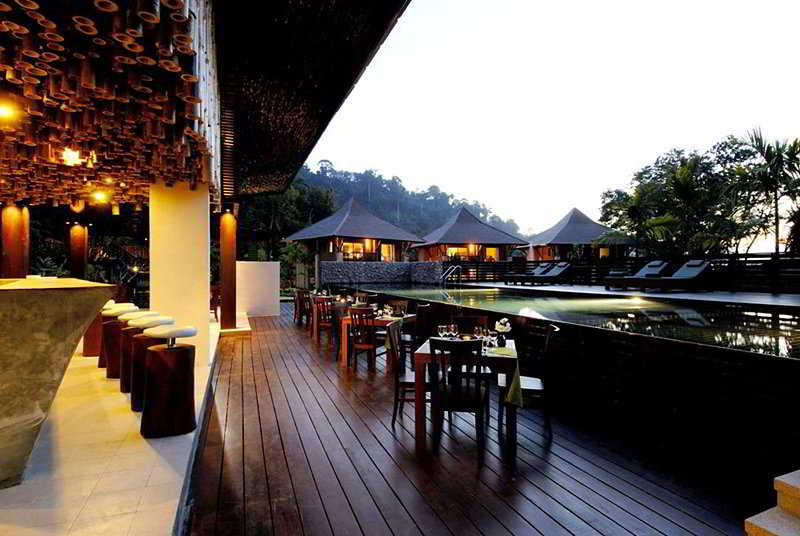 Khaolak Wanaburee Resort