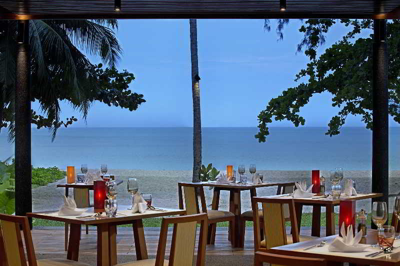 Outrigger Khao Lak Beach Resort