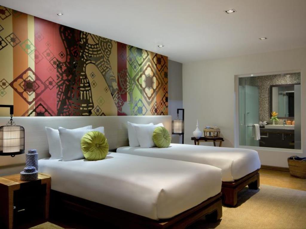 Outrigger Khao Lak Beach Resort