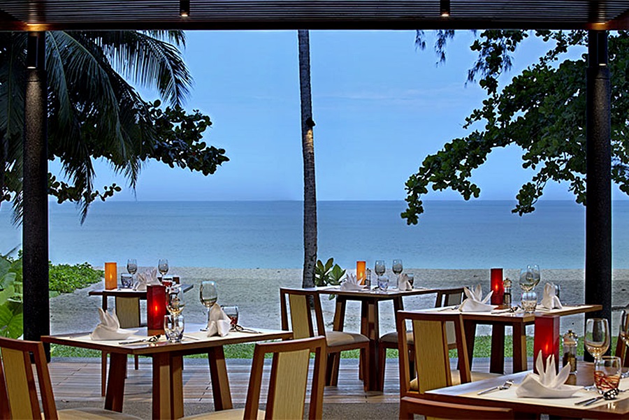 Outrigger Khao Lak Beach Resort