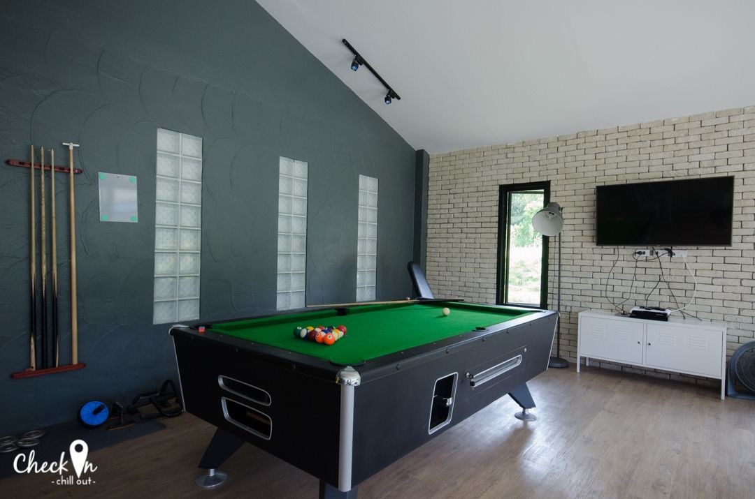 Monkey Dive Hostel Khaolak