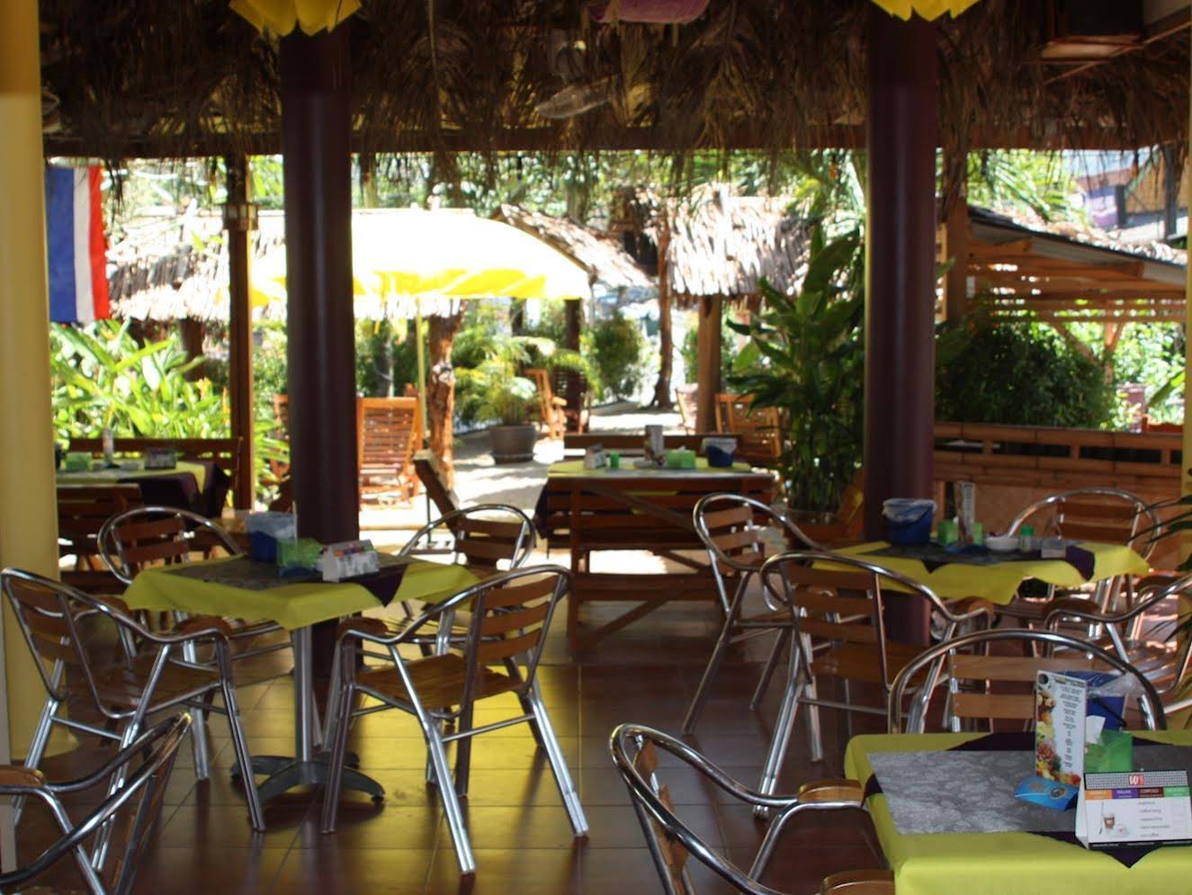 Thai Life Guesthouse