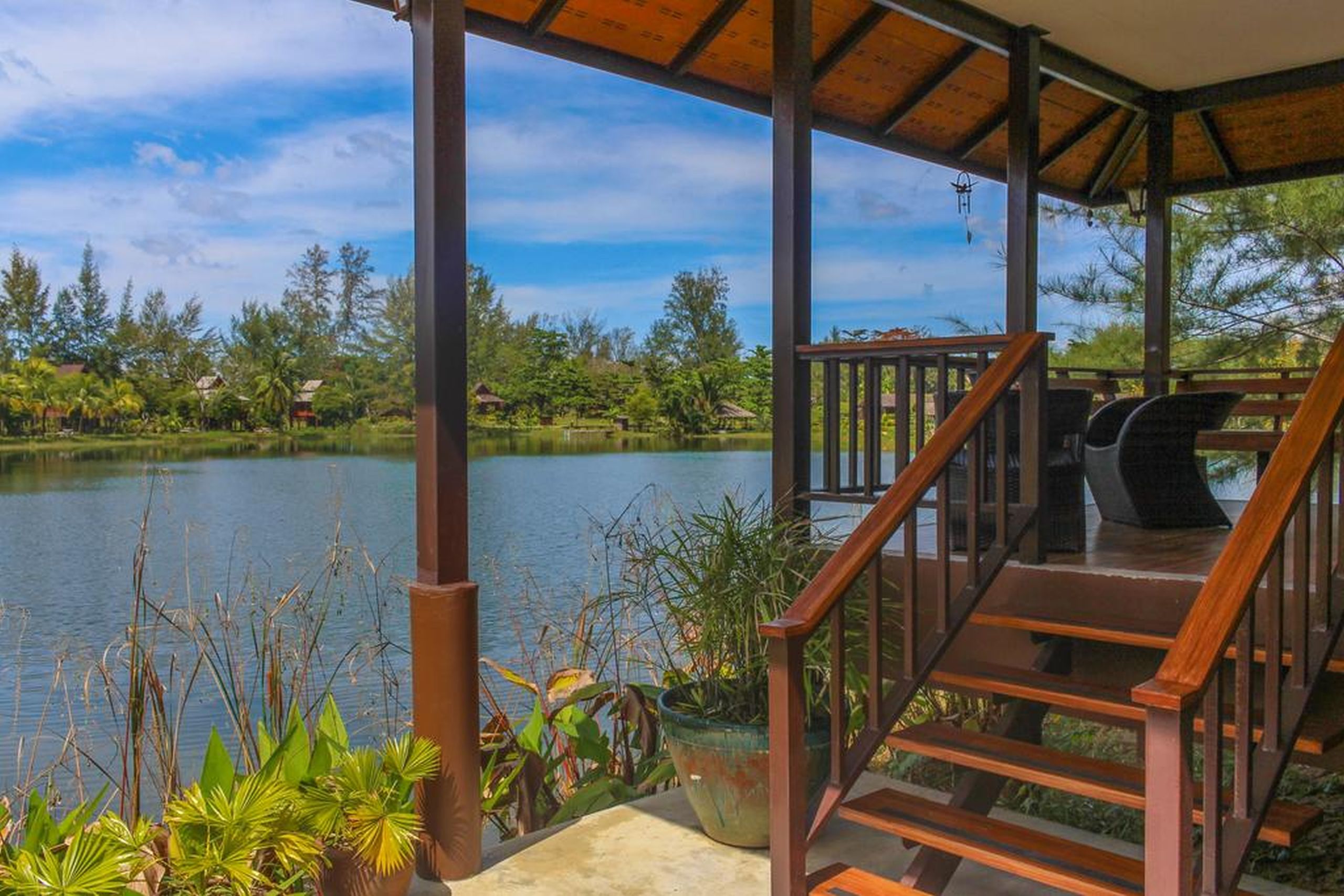 ThaiLife Homestay Resort & Spa