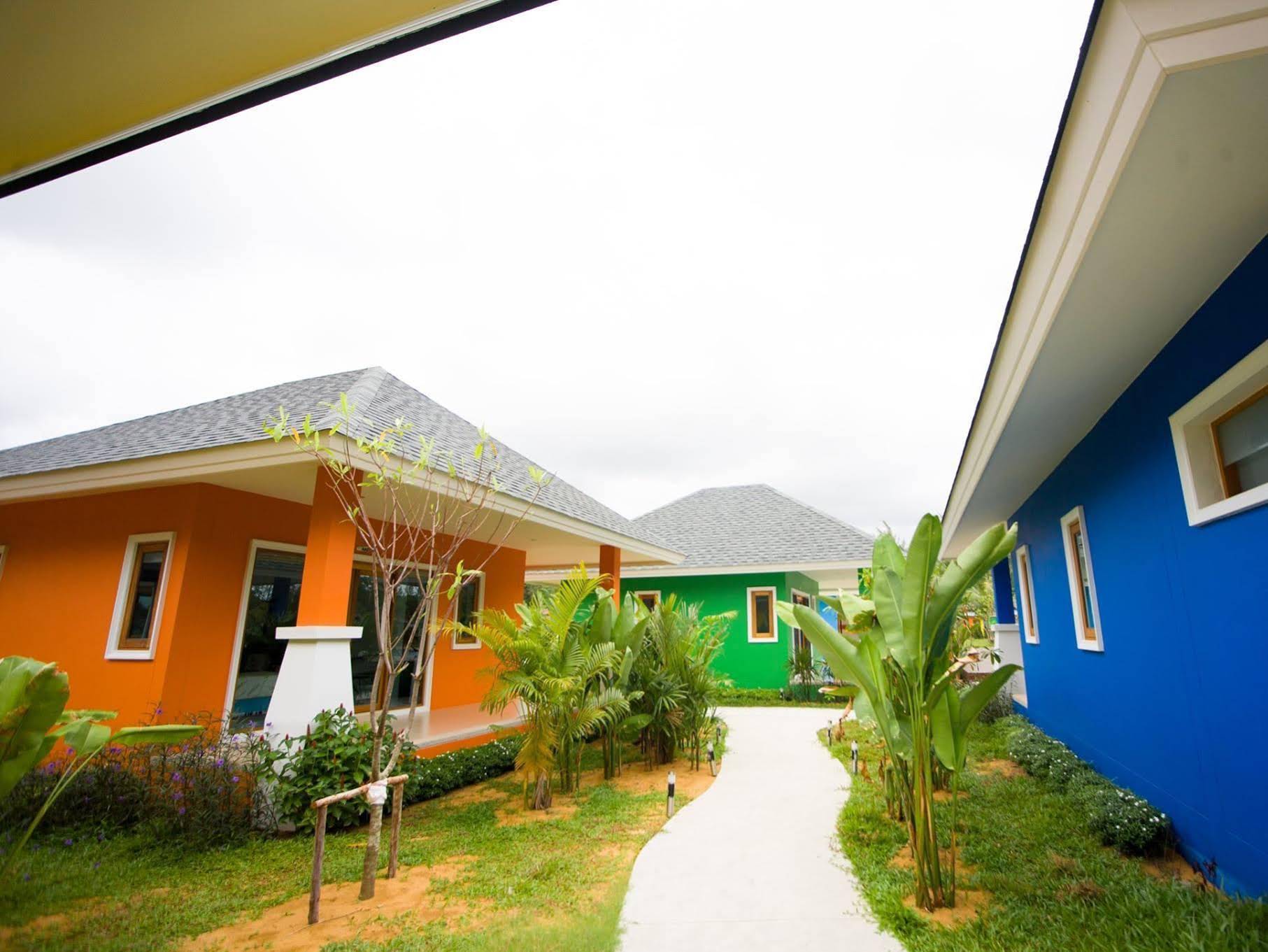 Thai O.T. Khaolak Resort