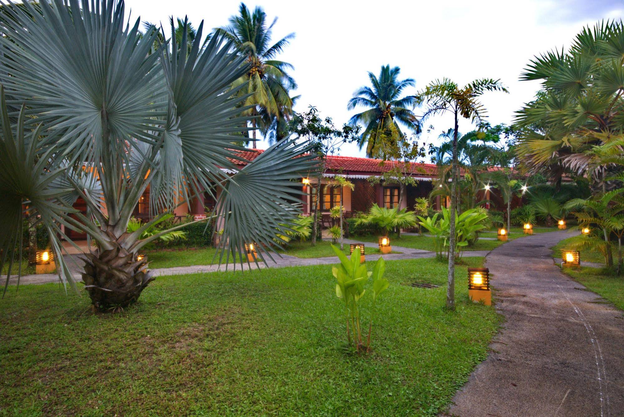 Sangsawan palace khaolak hotel