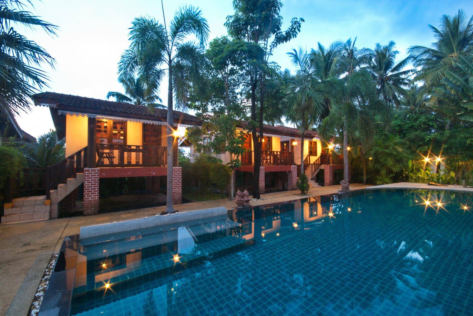 Sangsawan palace khaolak hotel